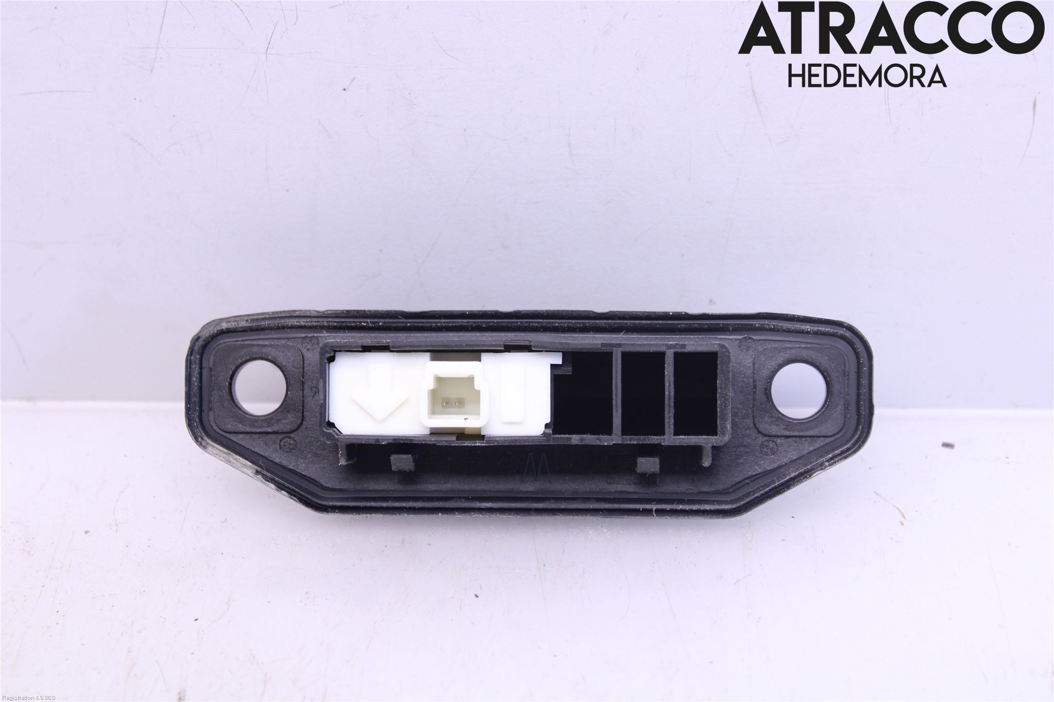 Toyota YARIS XP130 15-20 Bakluke Handtak Ytre