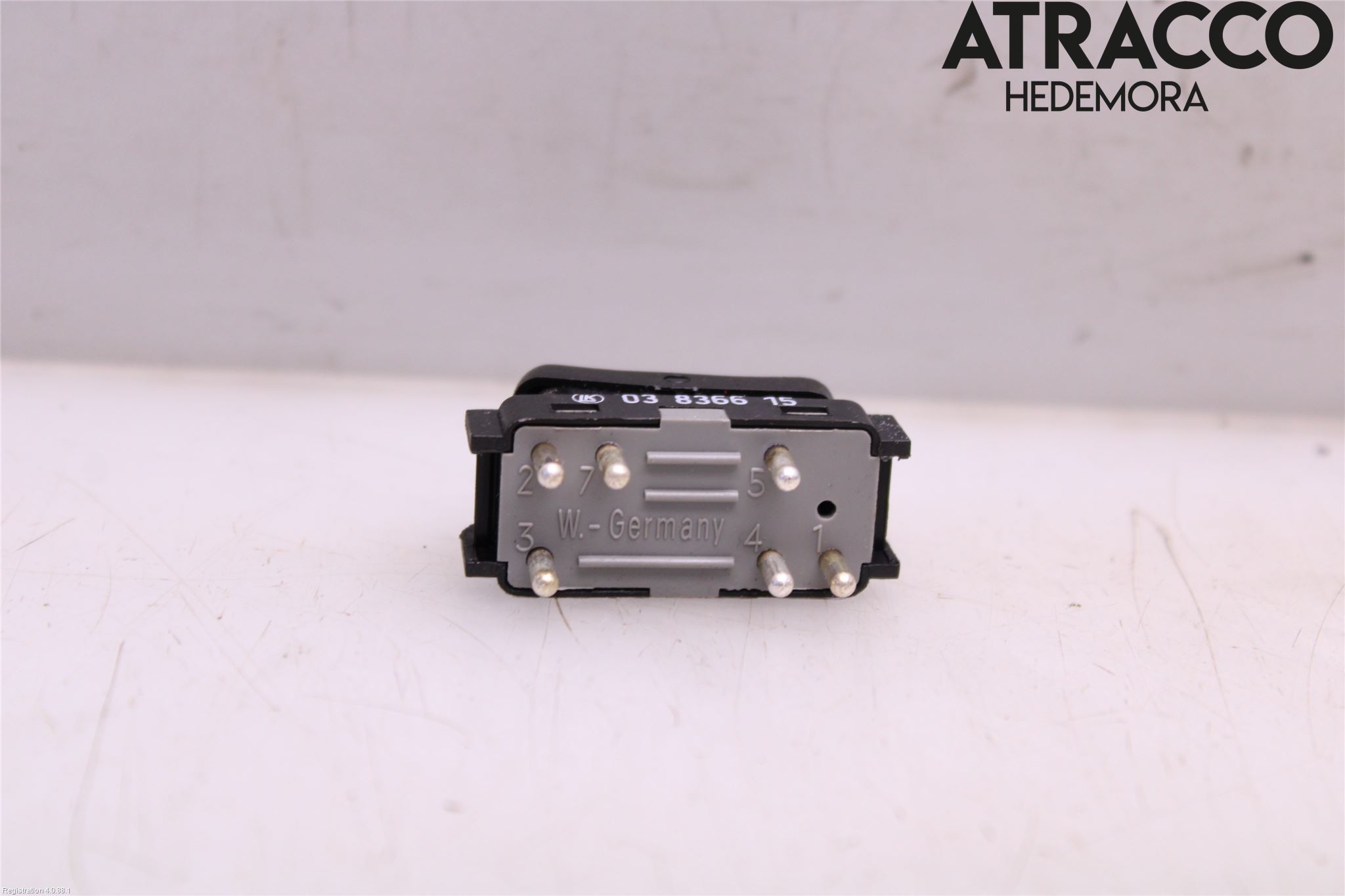 Mercedes-Benz MB 200-500  (W124) 86-96 Bryter Visk - Spyl Bakrute
