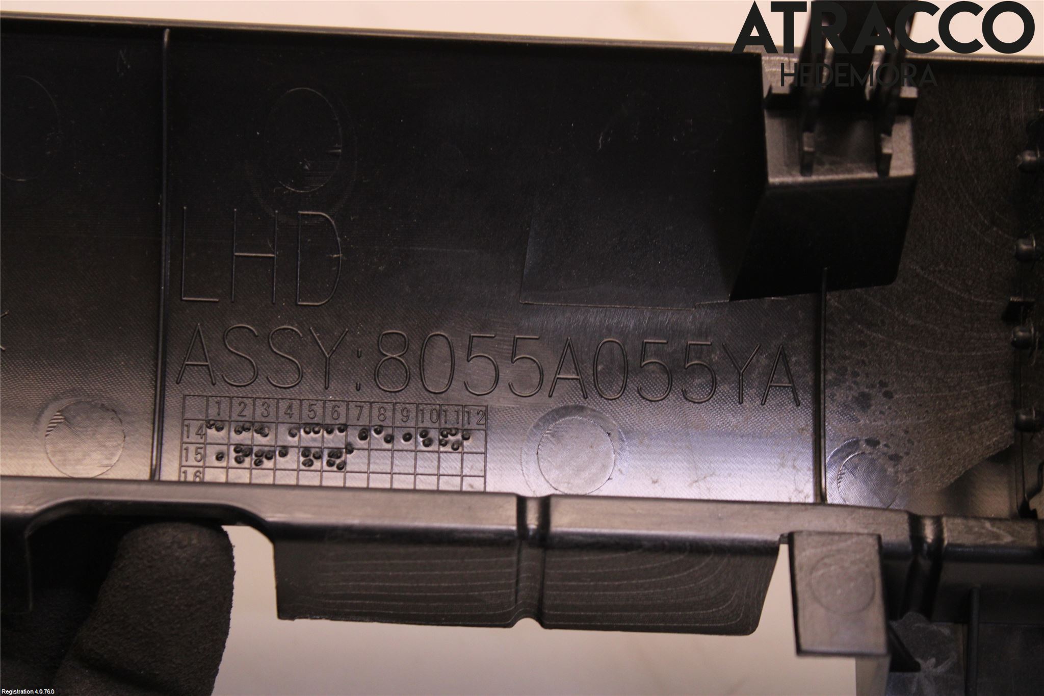 Mitsubishi OUTLANDER 13-21 Dashbord Kanal - Dyse