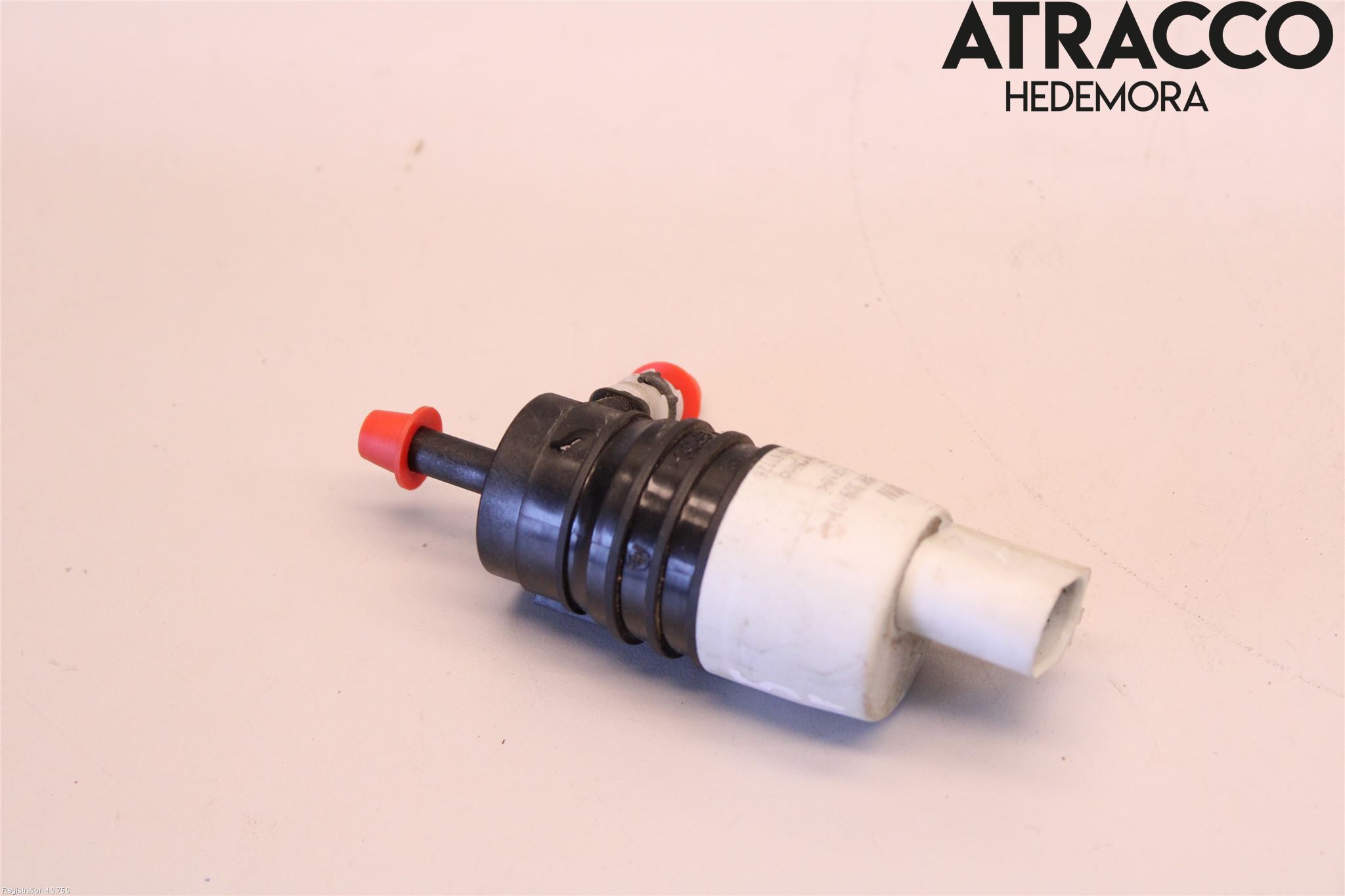 BMW 5 G30/G31/F90 17-23 Spylerpumpe Frontrute