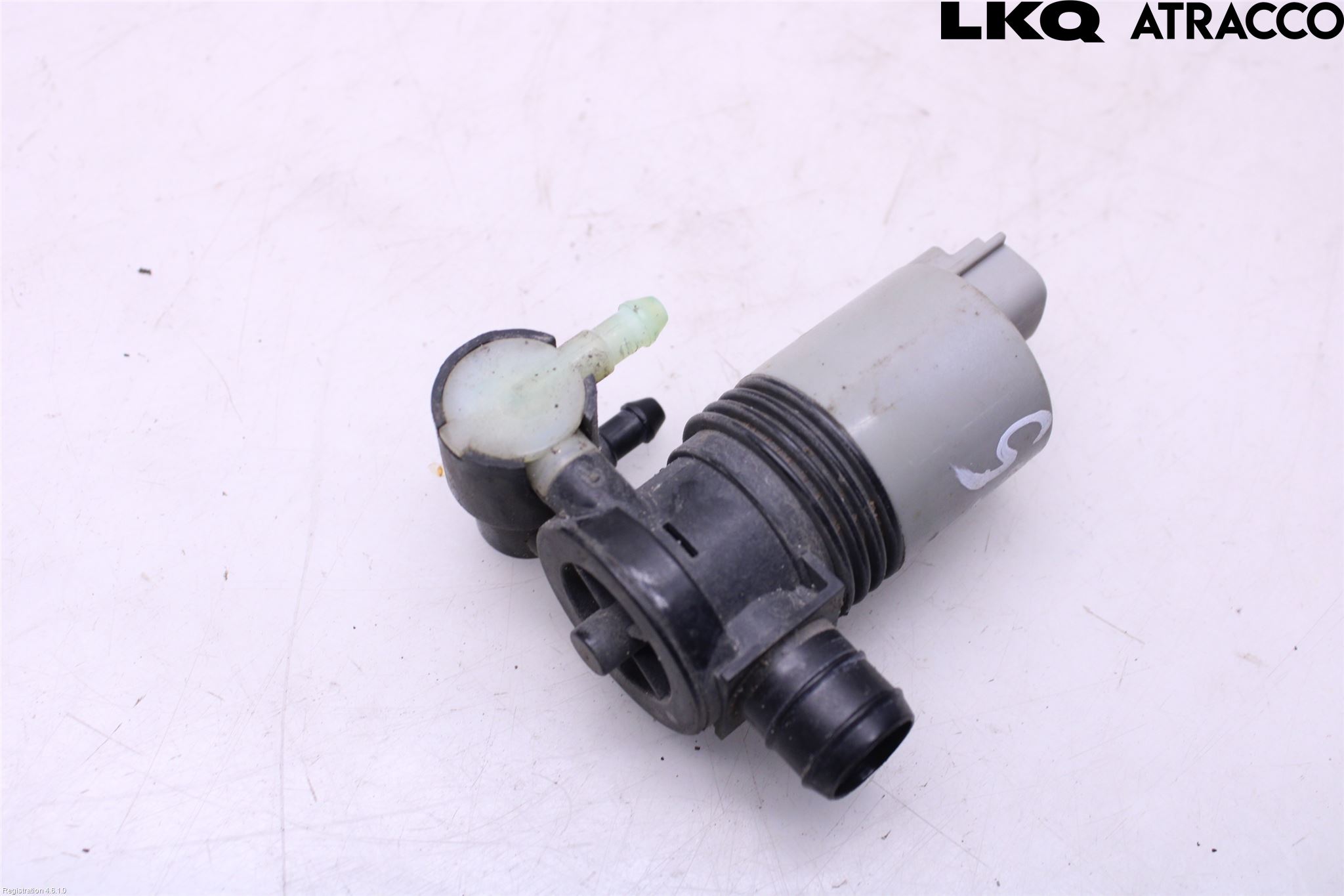 Toyota AURIS 13-19 Spylerpumpe Frontrute