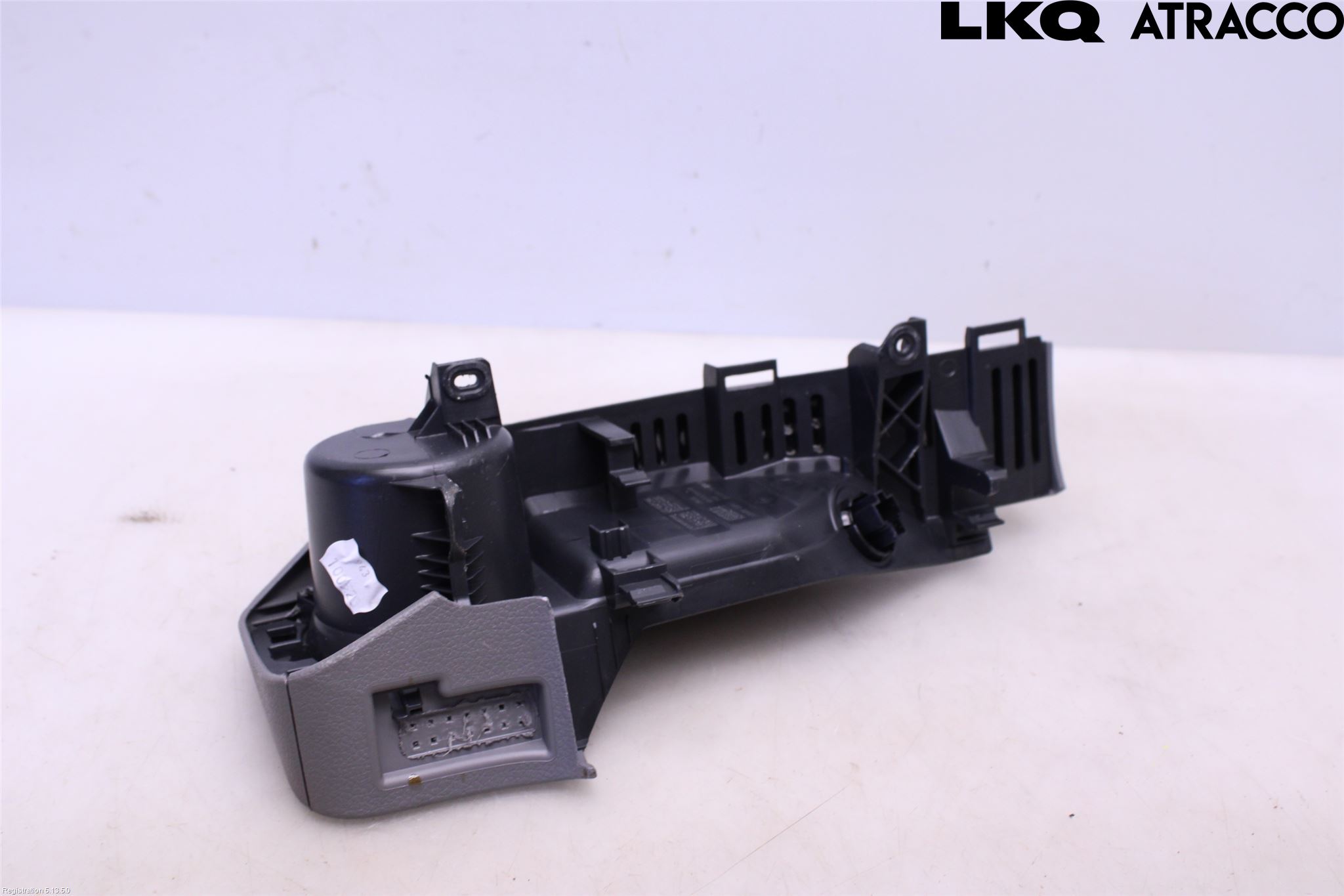 Volkswagen VW CRAFTER II / E-CRAFTER 17- Innr Koppholder
