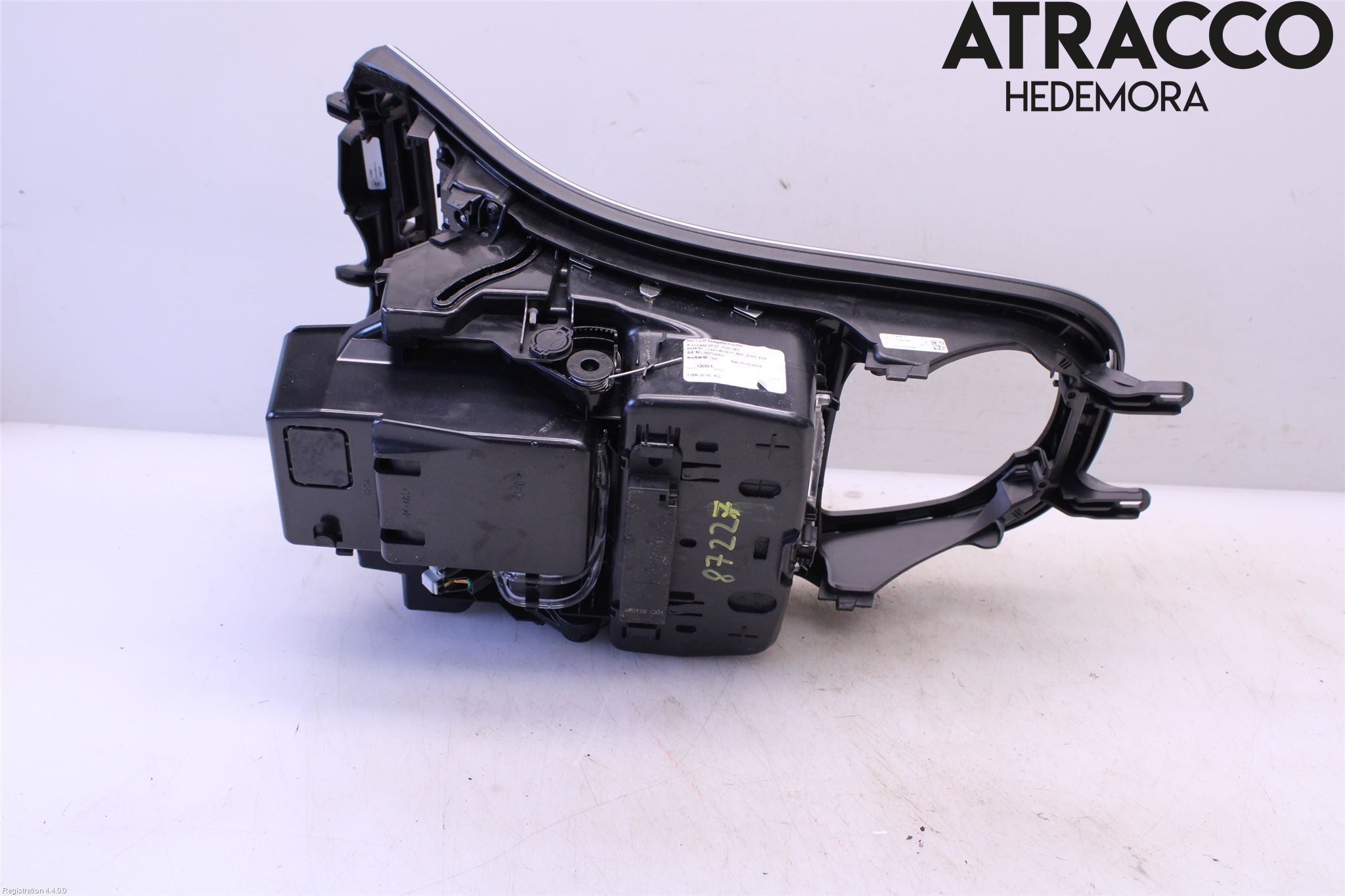 Mercedes-Benz MB E-KLASS (W213) 16-23 Innr Oppbevaringsrom