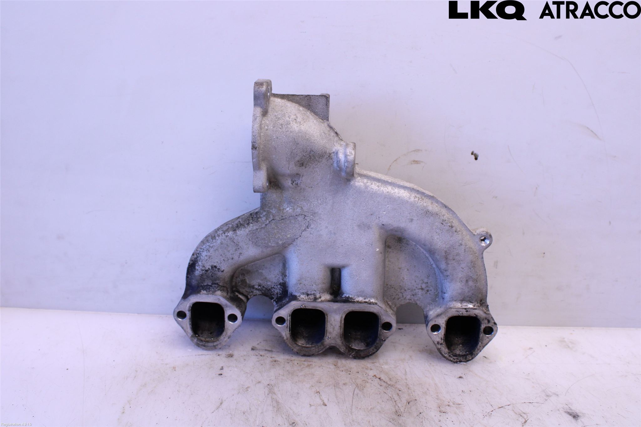 Volkswagen VW CADDY      04-10 Innsugningsmanifold
