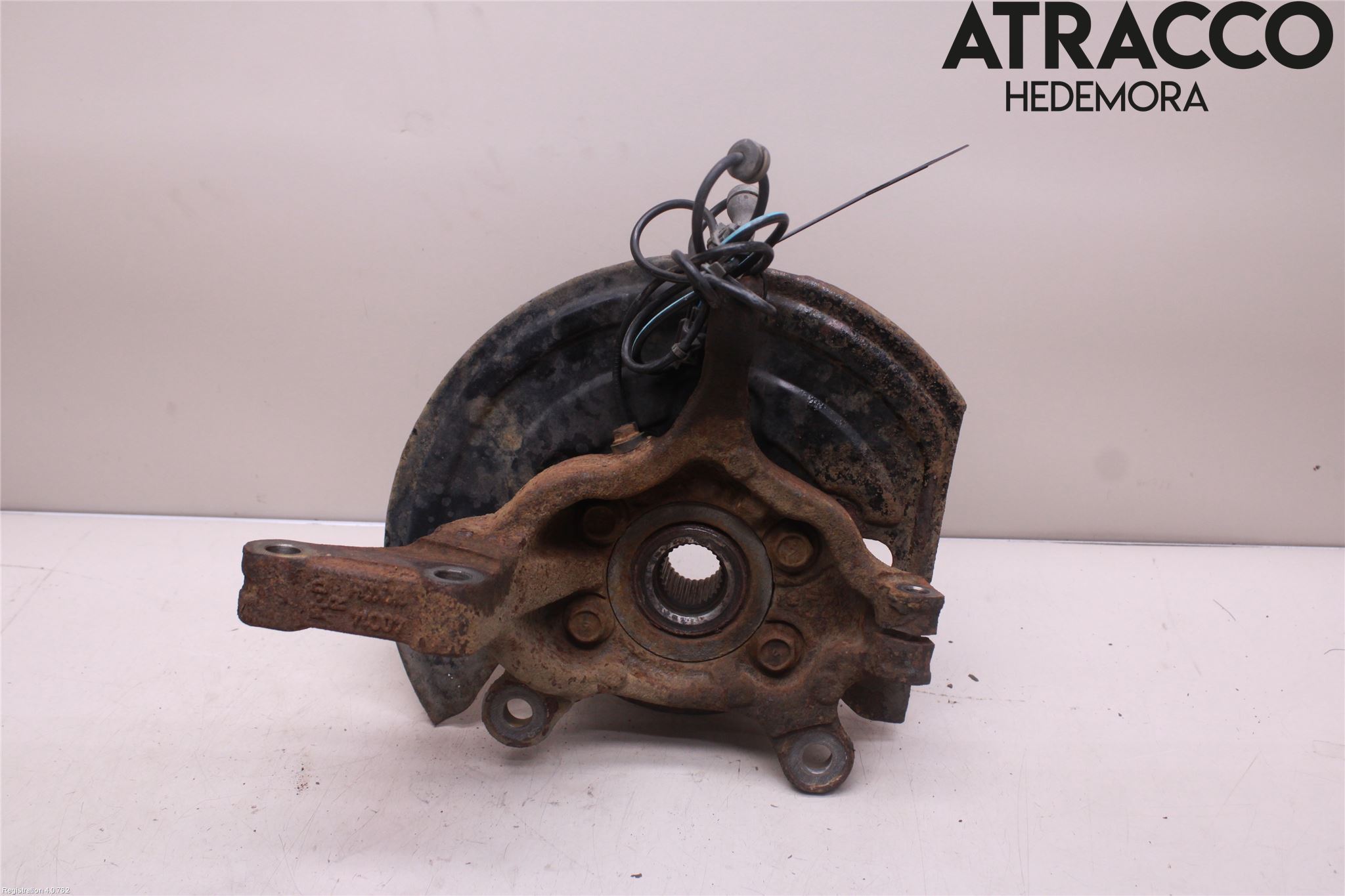 Nissan JUKE 10-14 Spindel Hf