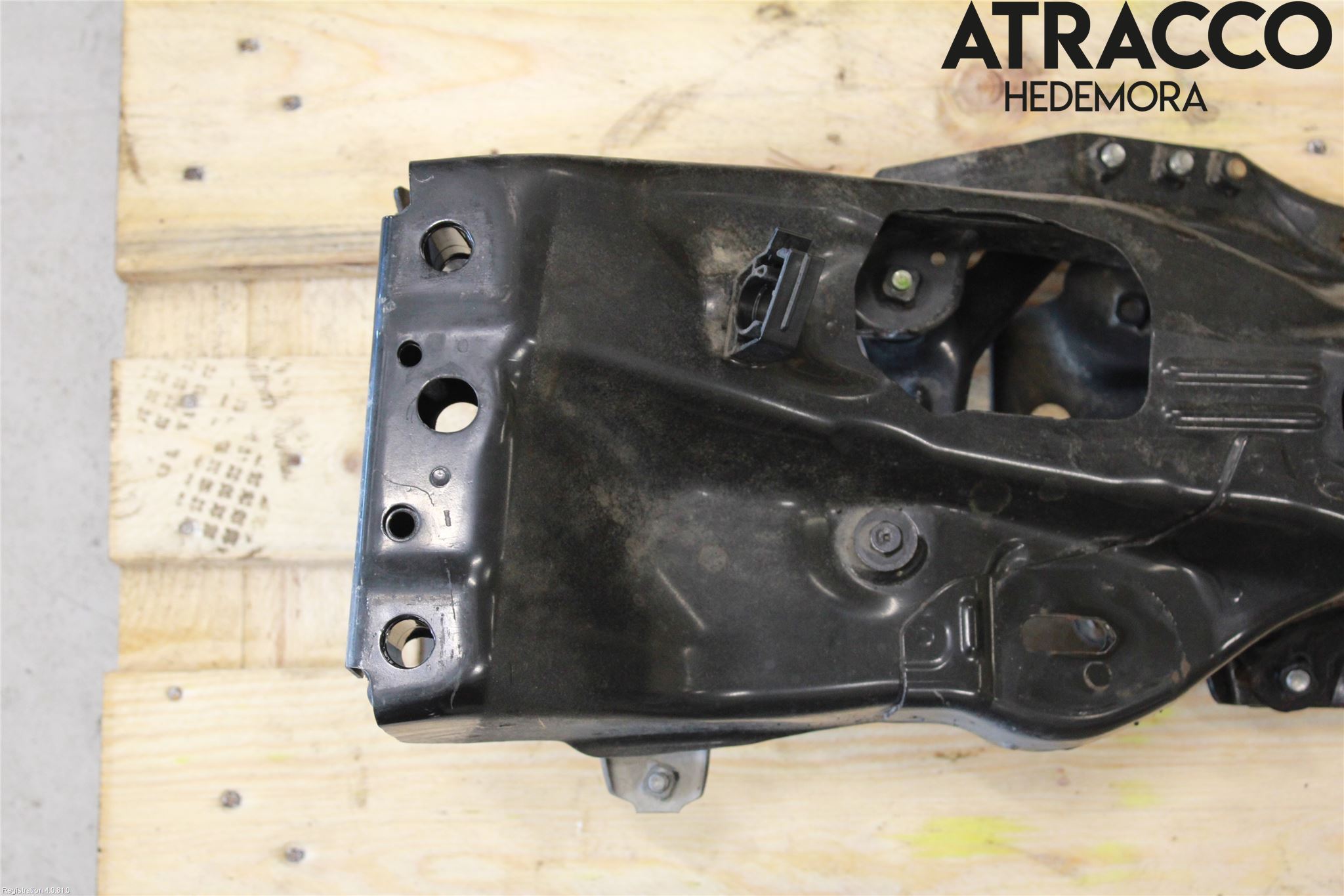 Subaru IMPREZA V 18- Forstillingsbjelke(Tvergående)