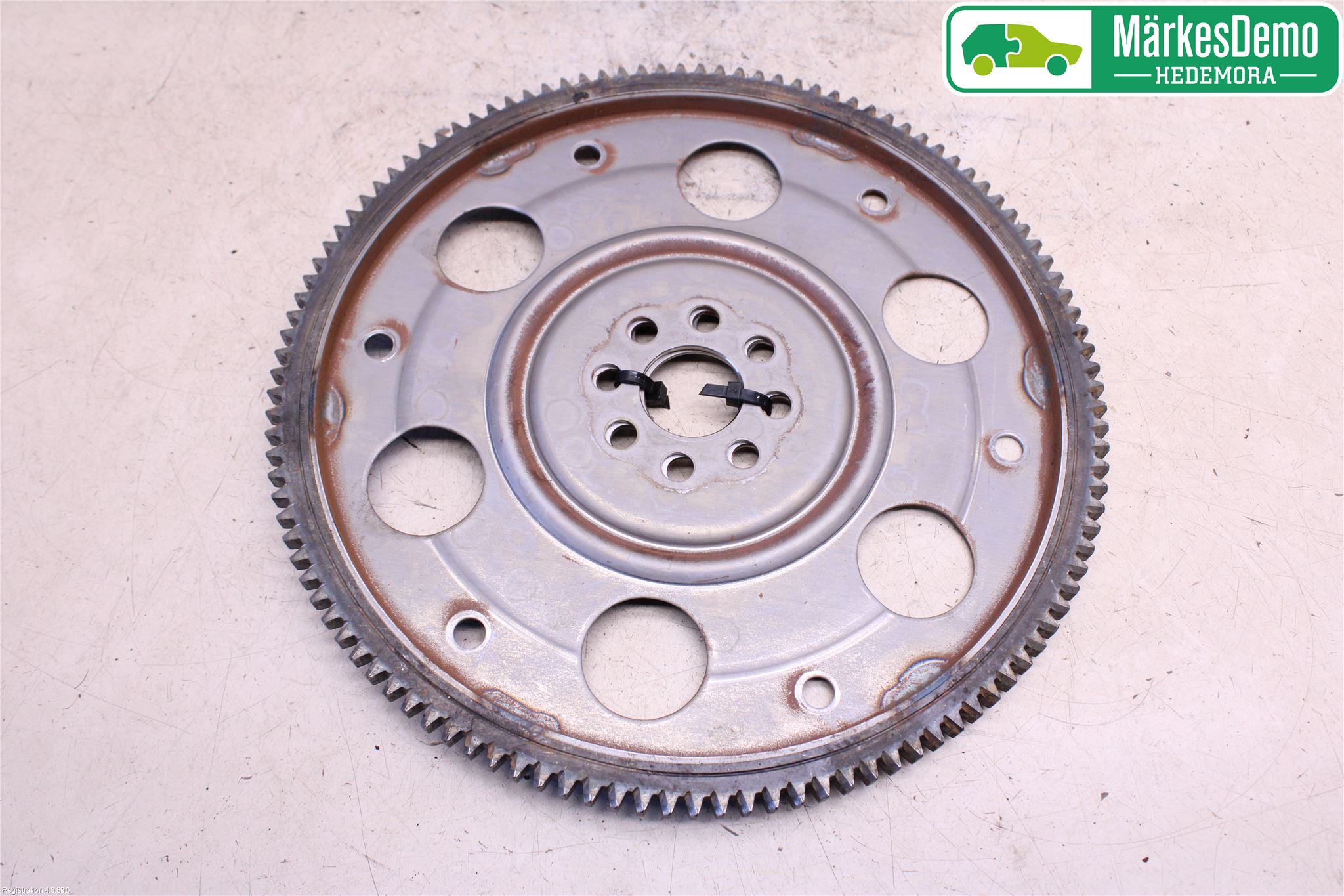 Toyota AVENSIS 16-18 Svinghjul Automat