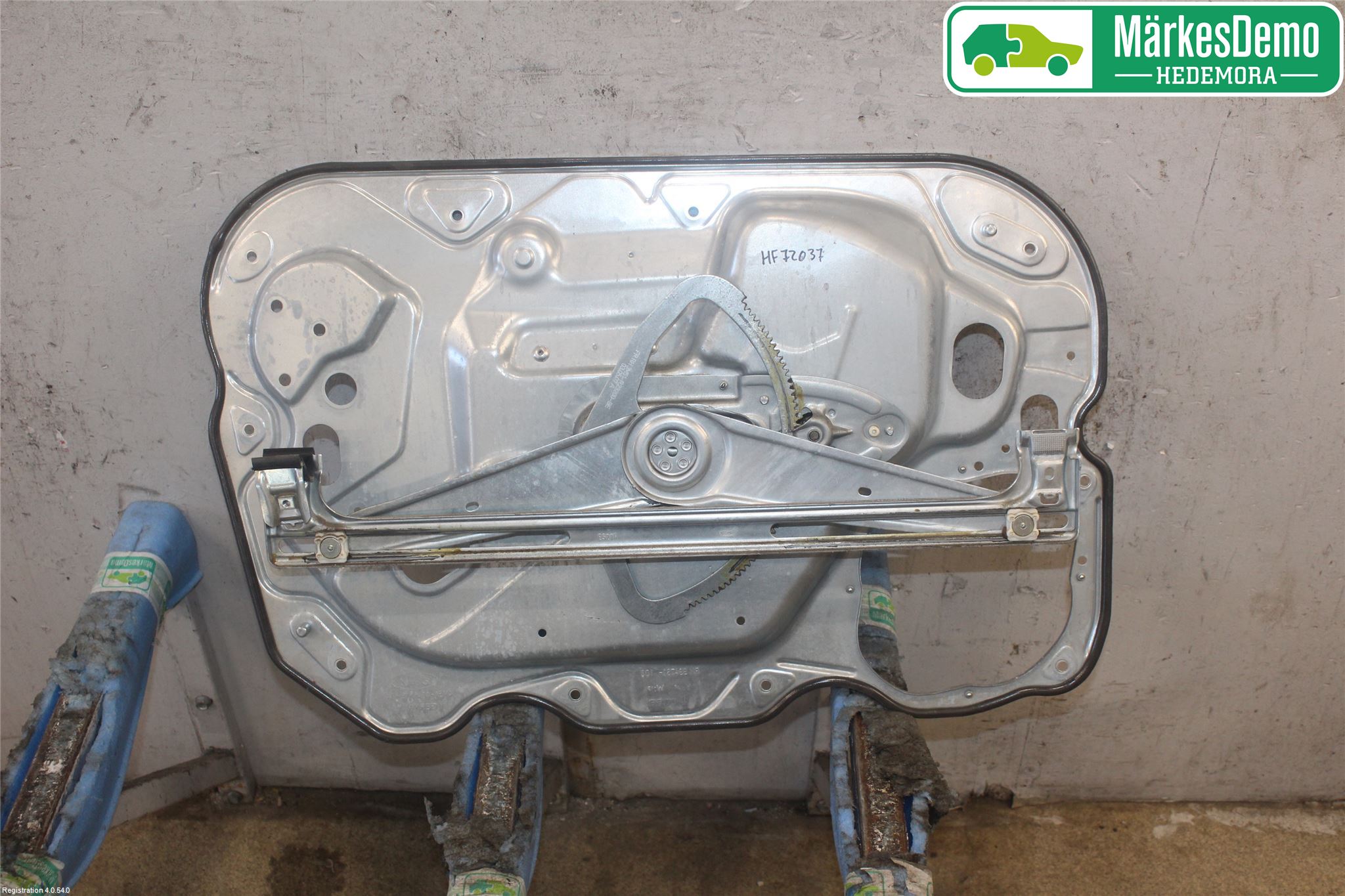 Ford FOCUS     04-07 Vindusheis El Komp