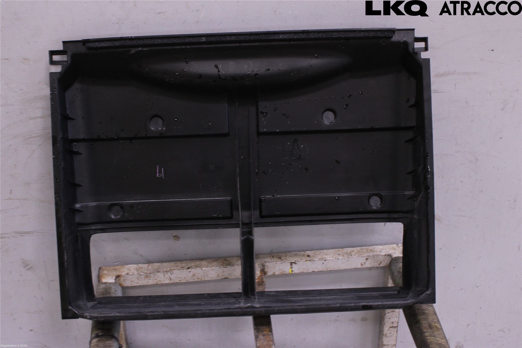 Toyota bZ4X EA10 22- Luftstyring Front