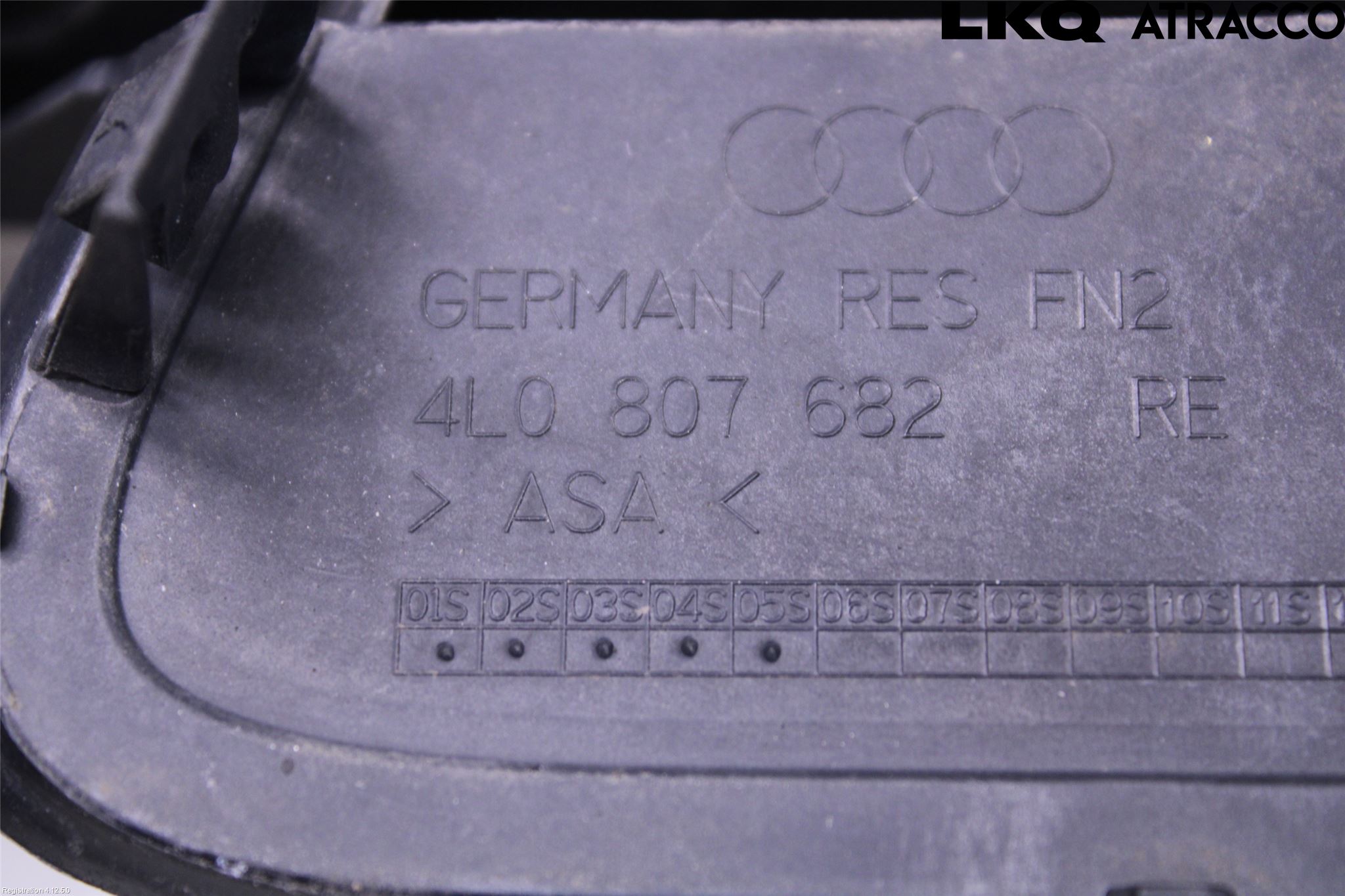 Audi Q7/SQ7 Grilldel Høyre