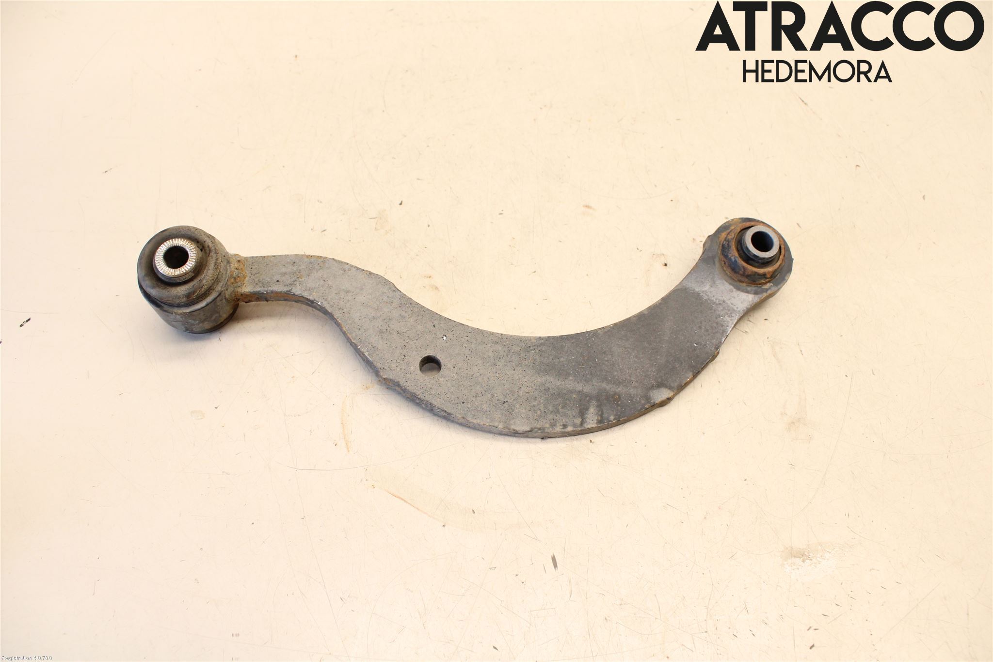 Toyota AURIS 13-19 Bærearm Bak Høyre