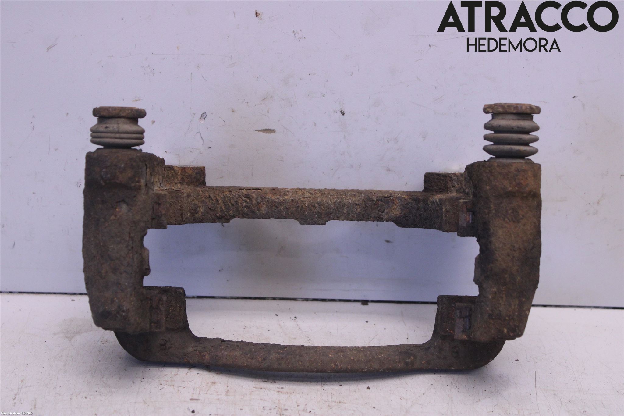 Nissan QASHQAI   07-10 Bremsecaliper Feste Holder