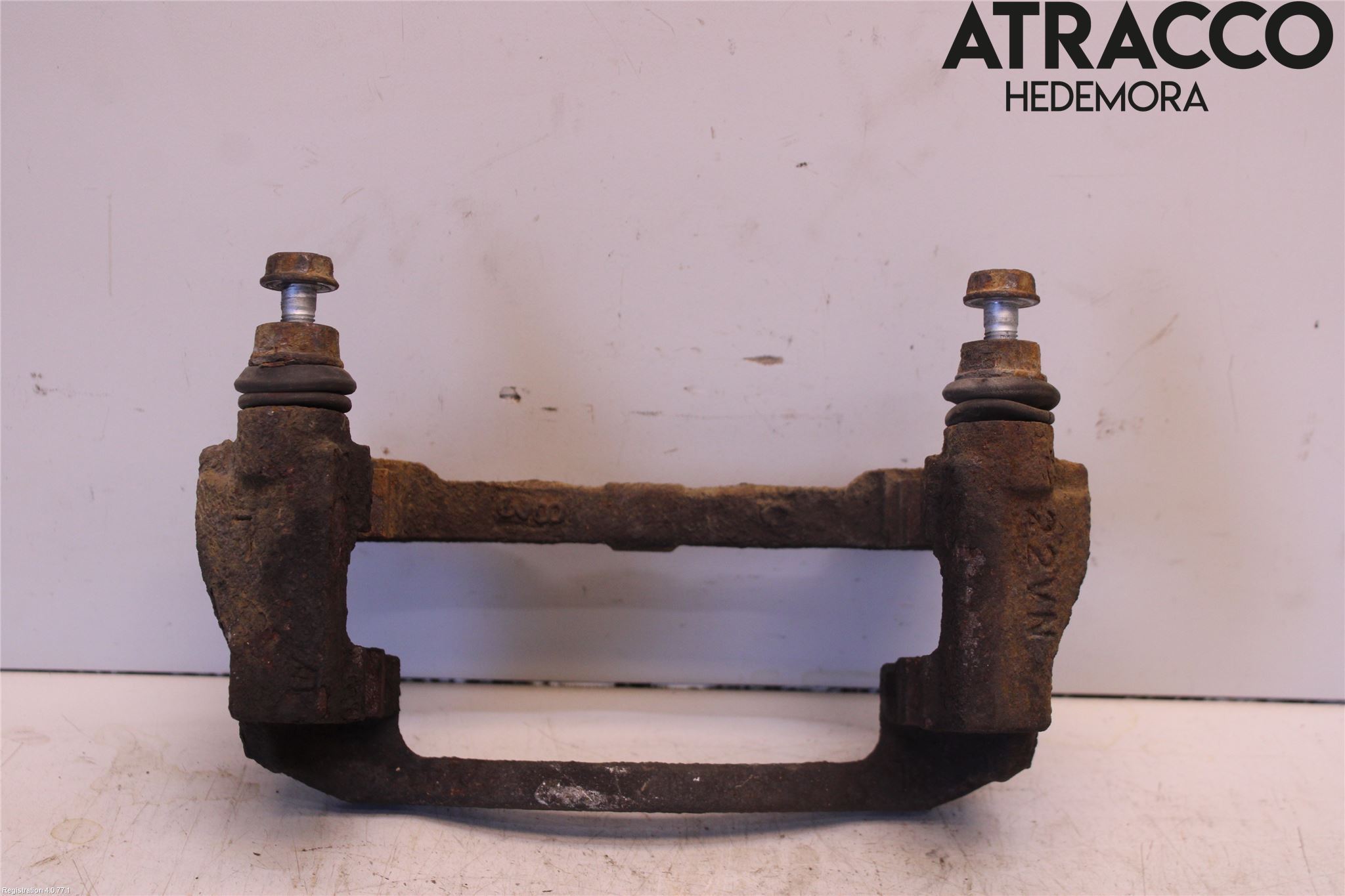 Toyota URBAN CRUISER Bremsecaliper Feste Holder