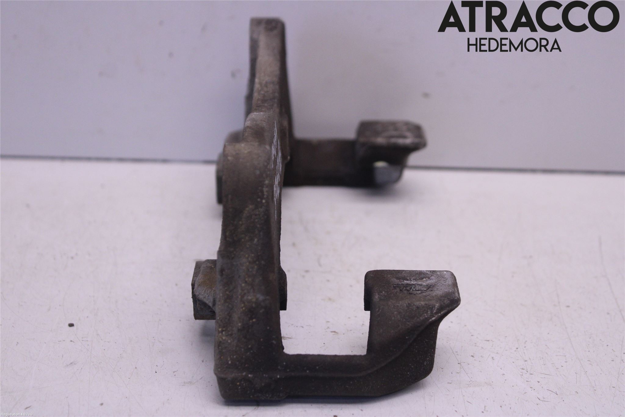 Toyota YARIS XP130 15-20 Bremsecaliper Feste Holder