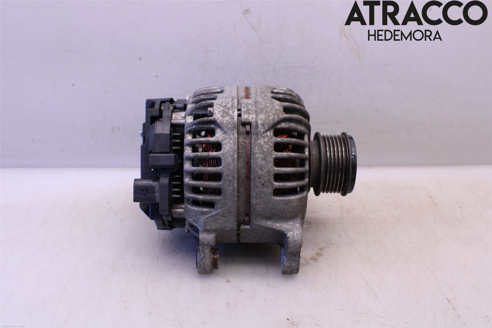 Volkswagen VW TRANSP/CARAVELLE (T5) 04-15 Dynamo