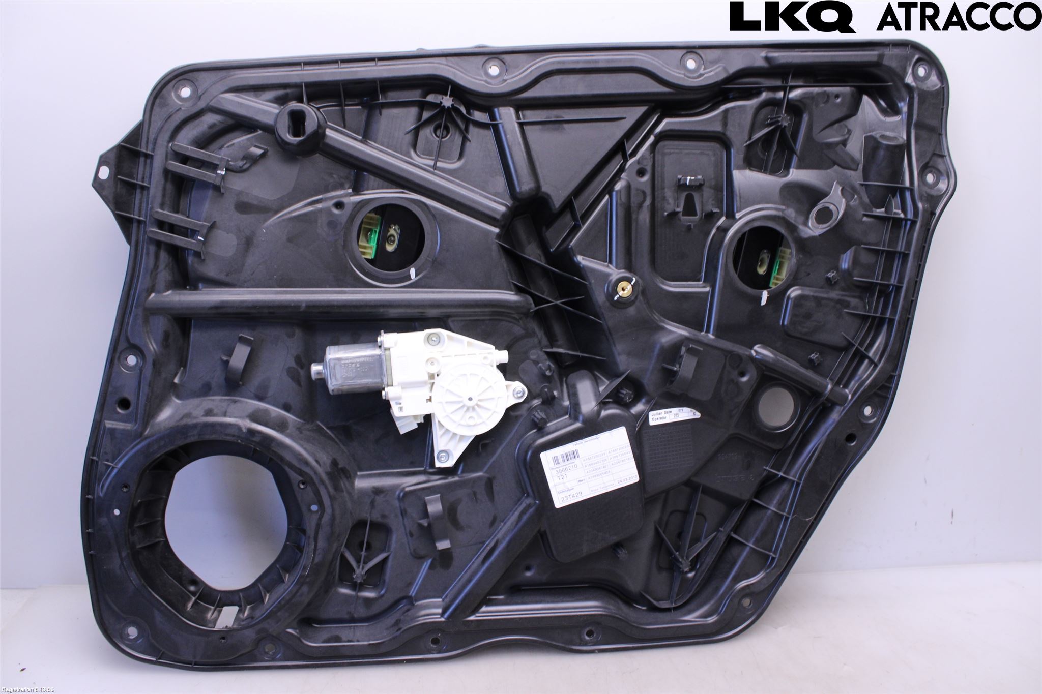 Mercedes-Benz MB ML/GLE-KLASS (W166) 12-18 Vindusheis El Komp