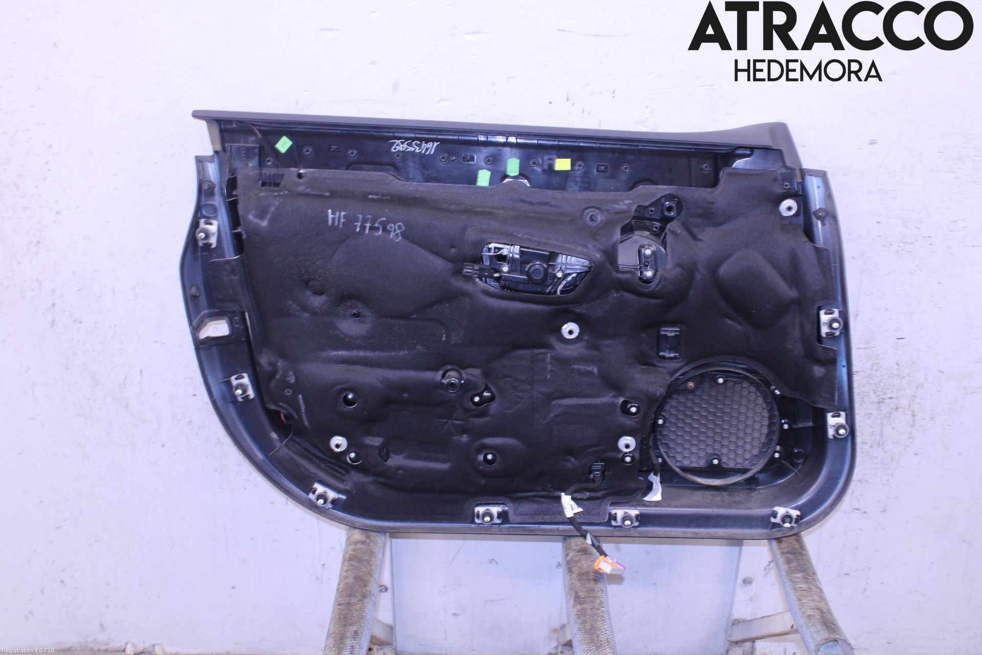 Audi A8/S8 4E  02-09 Innr Sidetrekk-Deksel