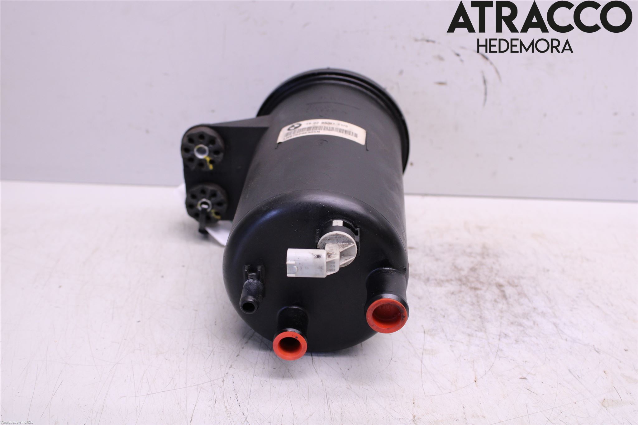 BMW 6 E63/64    02-10 Servo Oljebeholder