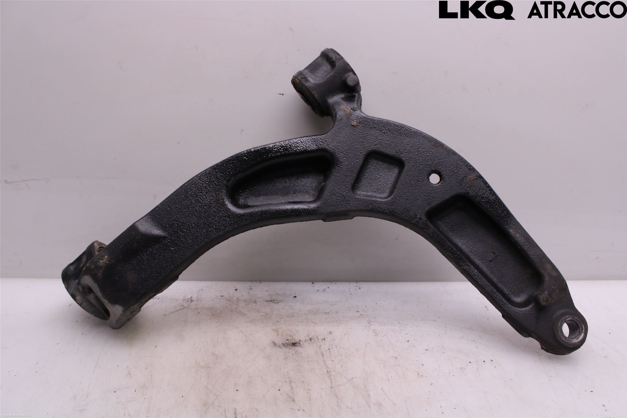 Volkswagen VW TRANSP/CARAVELLE (T6) 16-22 Bærearm Foran Venstre Nedre