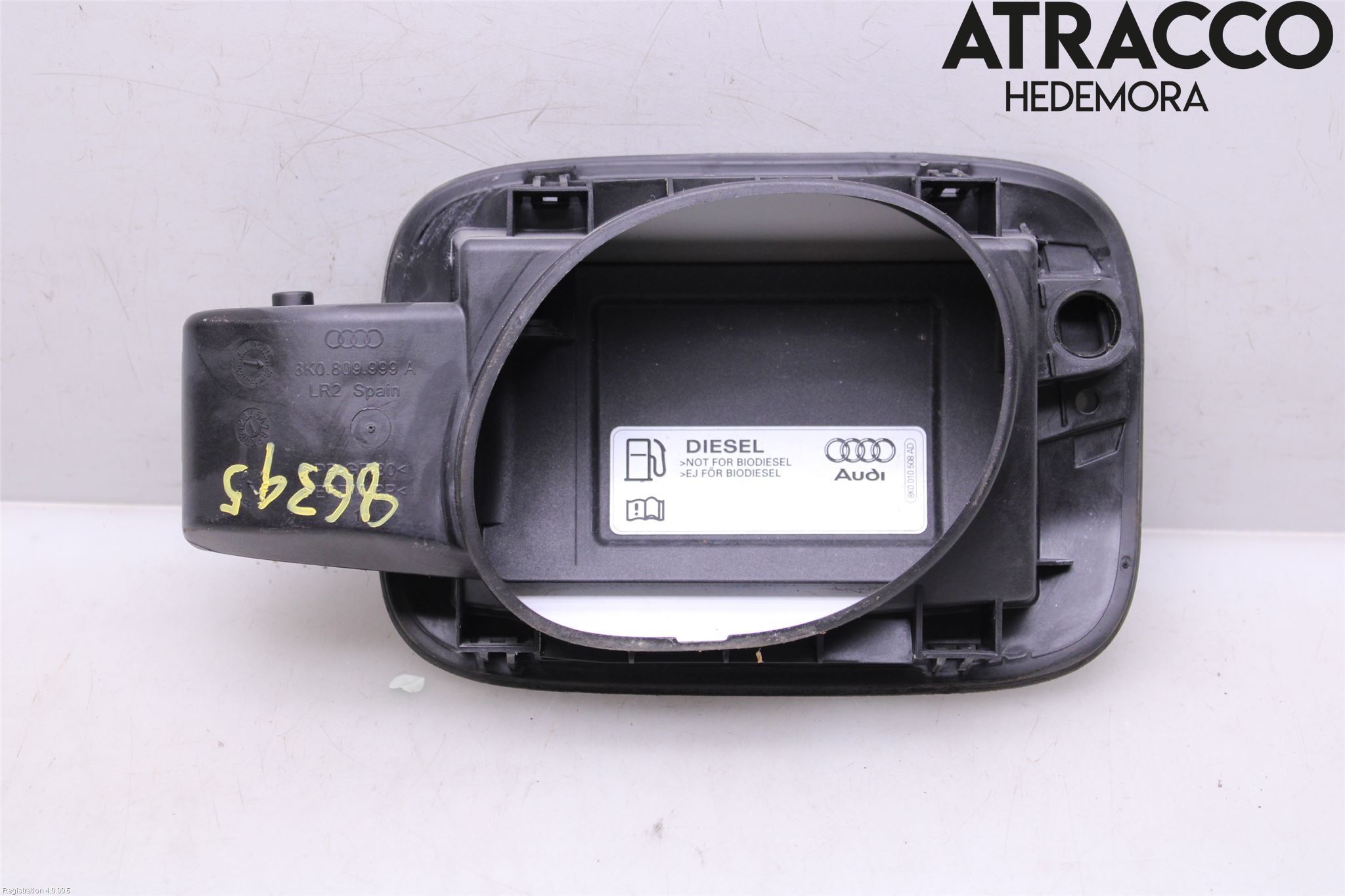 Audi A4 ALLROAD 09-16 Drivstoff Tankluke