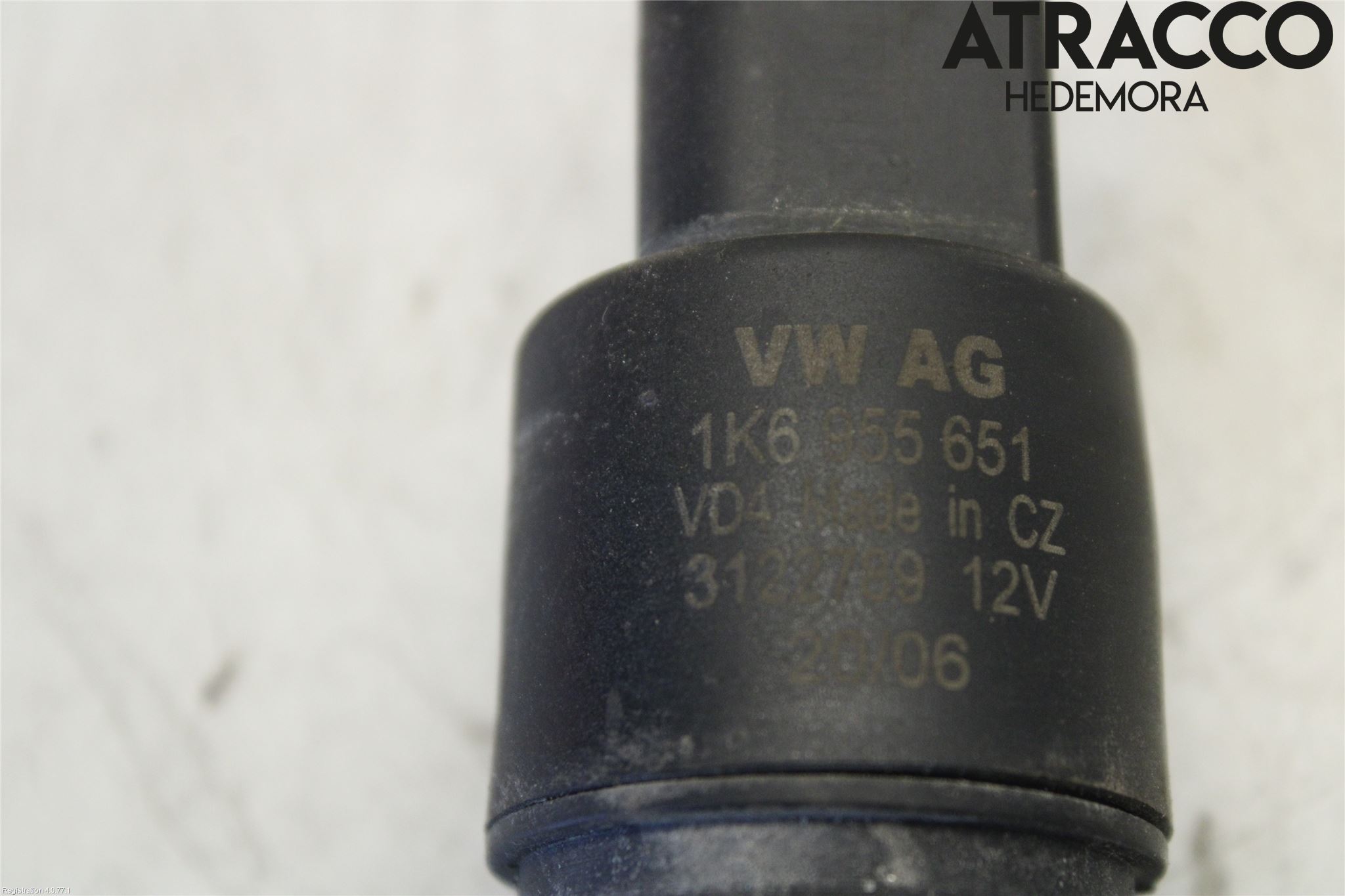 Volkswagen VW POLO 05-09 Spylerpumpe Frontrute