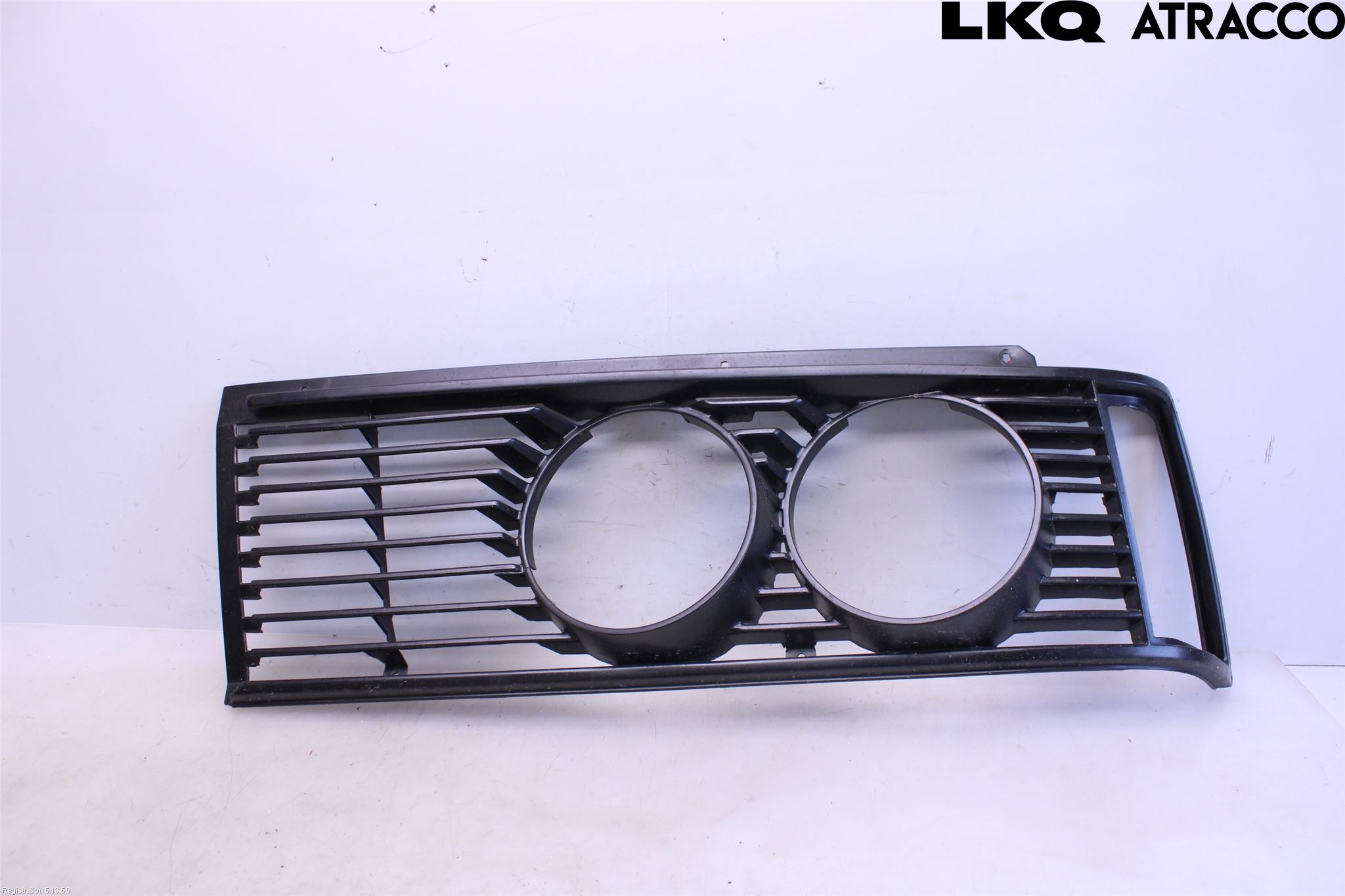 BMW 3 E21      75-83 Frontlykt Ramme V Lyktering