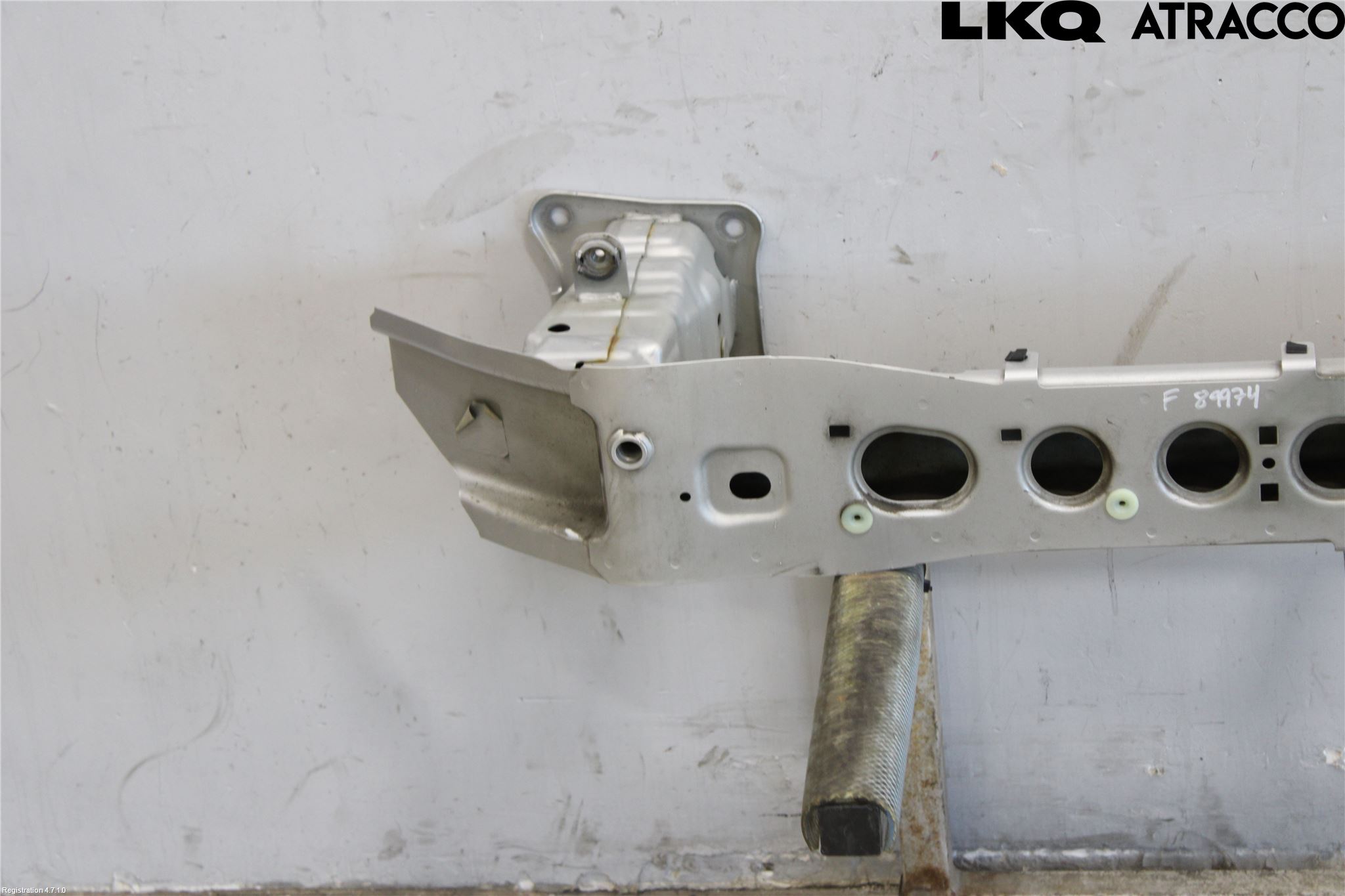 Ford FOCUS 15-18 Støtfanger Foran Bjelke