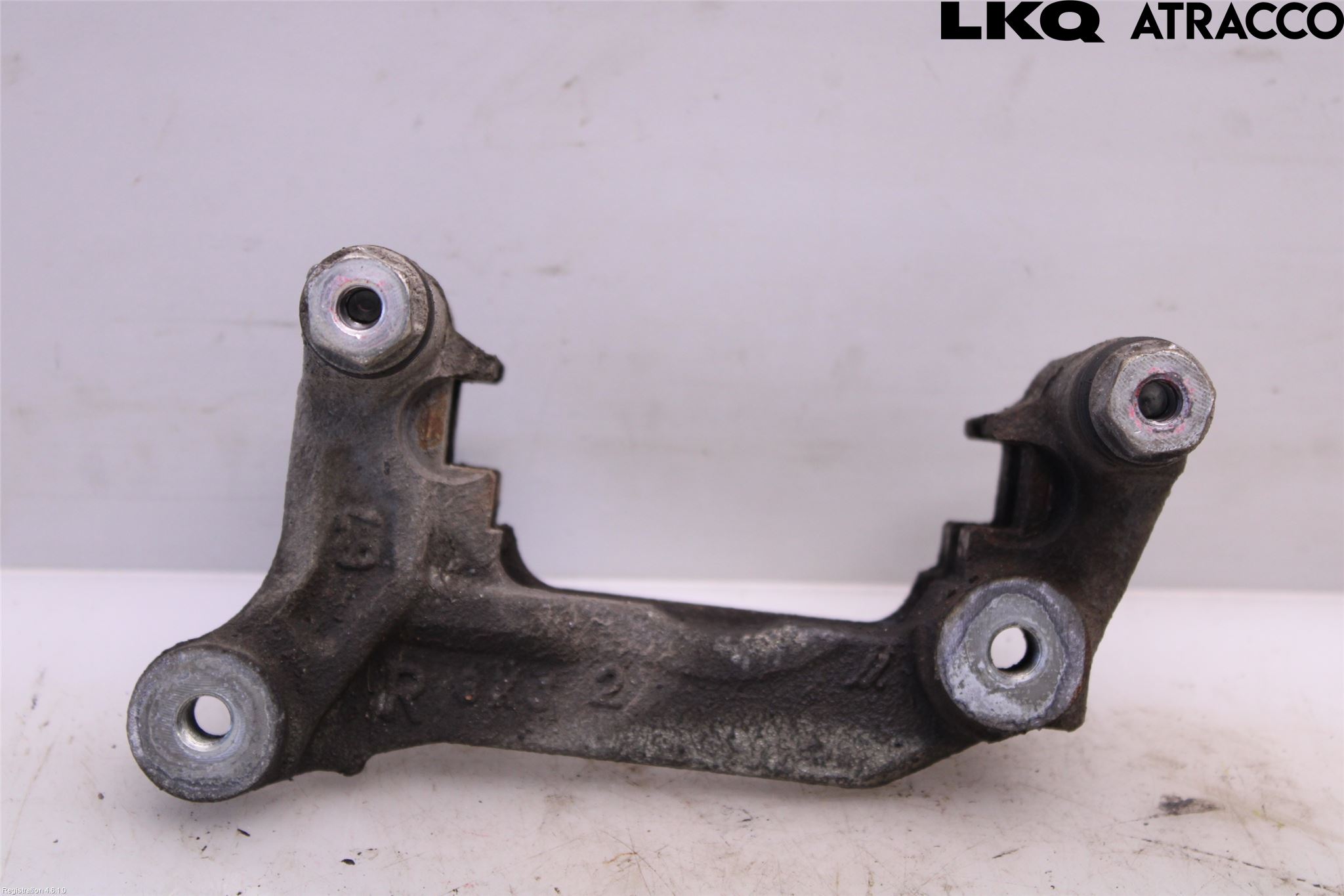 Mitsubishi OUTLANDER 13-21 Bremsecaliper Feste Holder