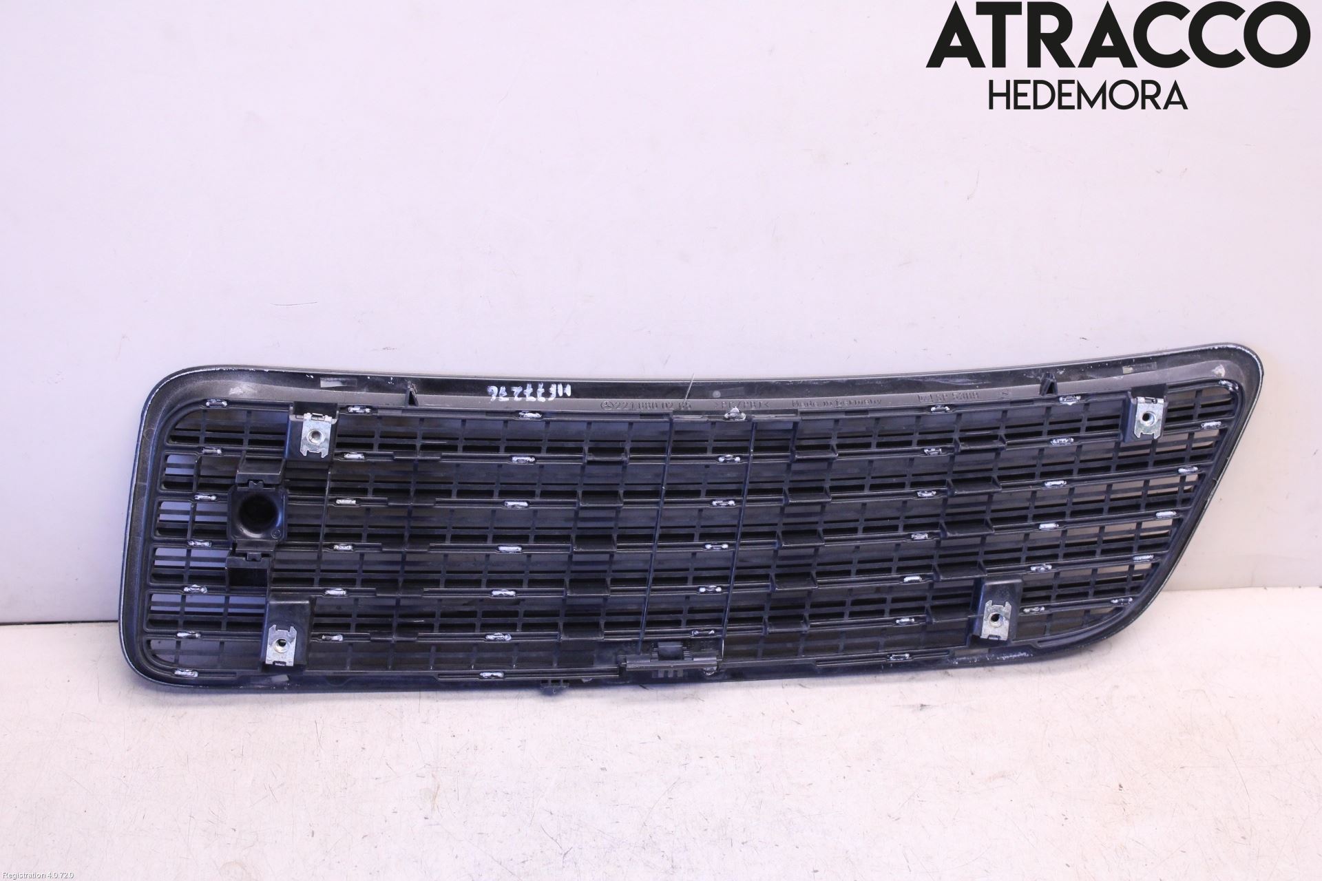 Mercedes-Benz MB S-KLASS (W221) 05-13 Panser Luftinntak Oppå