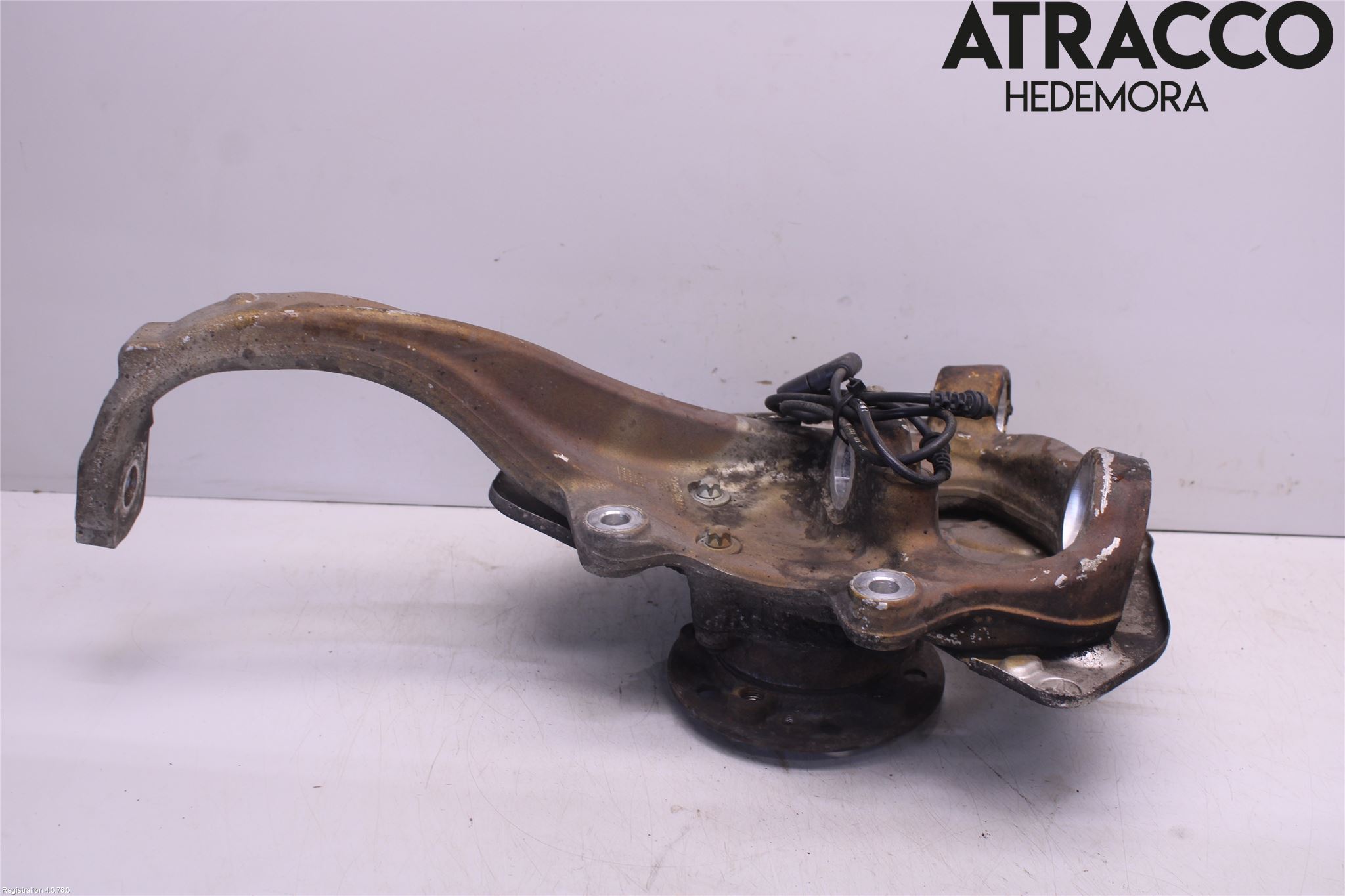 Mercedes-Benz MB C-KLASS (W205) 14-21 Spindel Vf