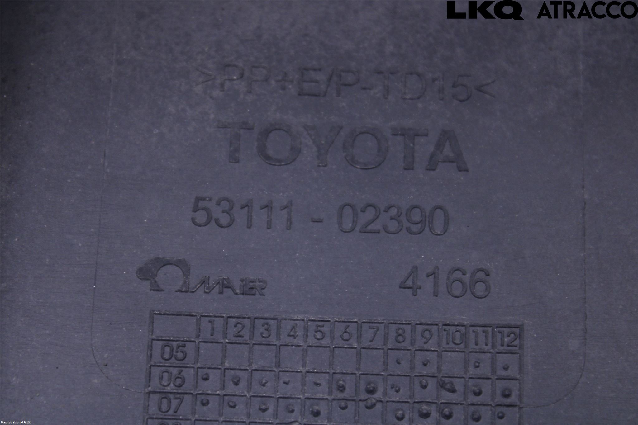 Toyota AURIS 07-09 Grill Komplett