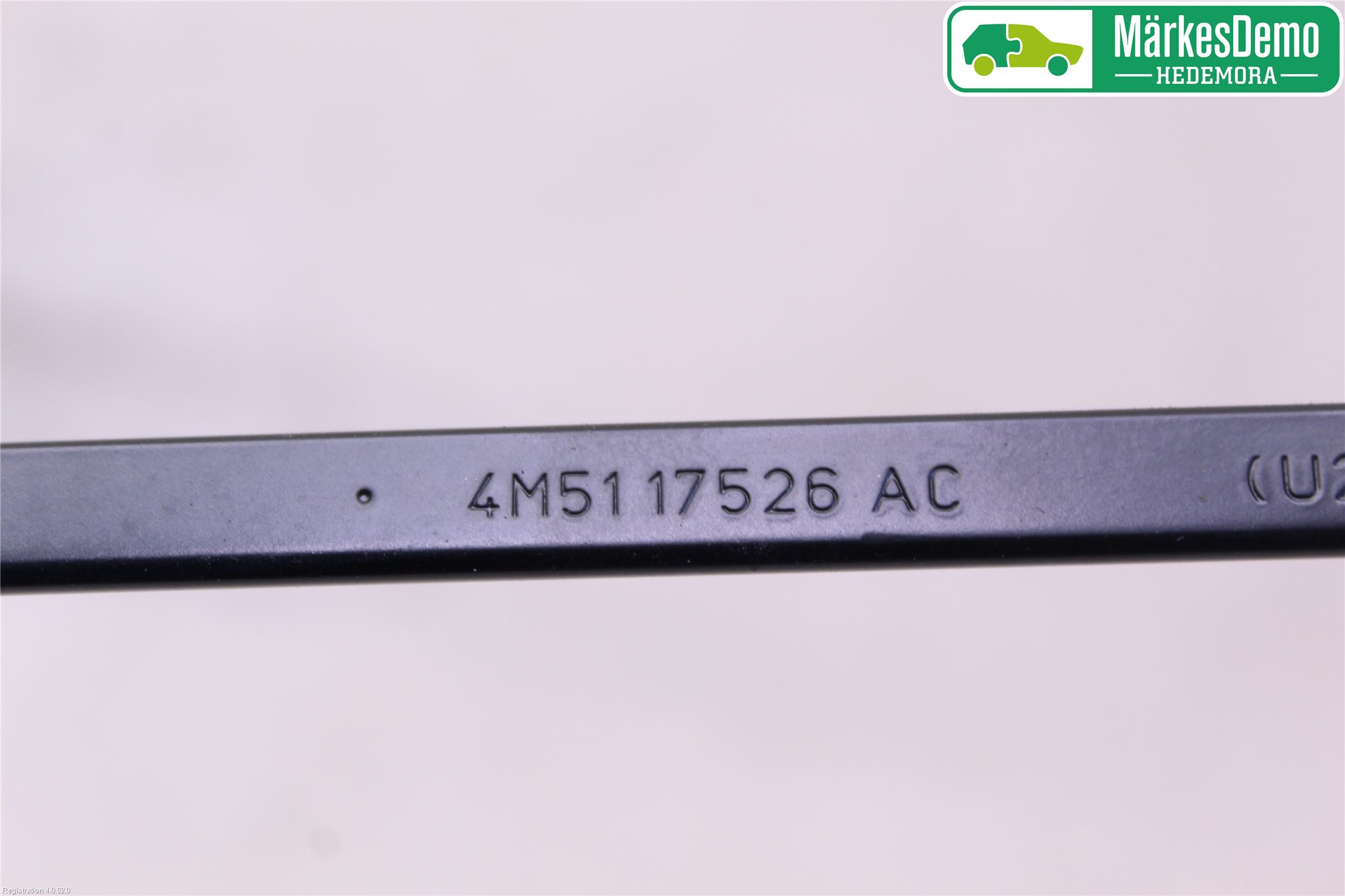 Ford FOCUS     04-07 Viskerarm-Armer Frontrute