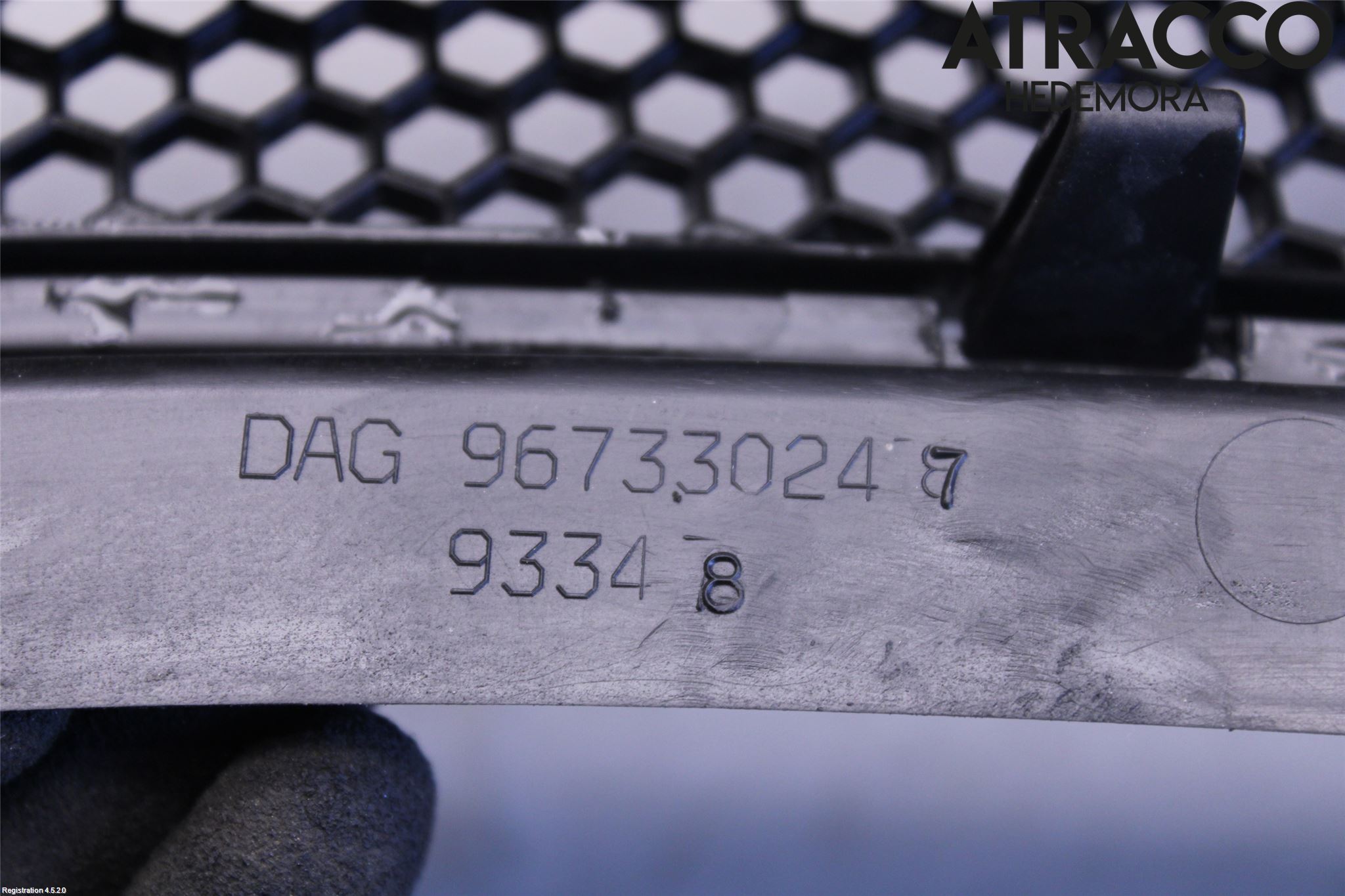 Peugeot PEUGOT 208 16-19 Visker Deksel-Grill-Under Frr