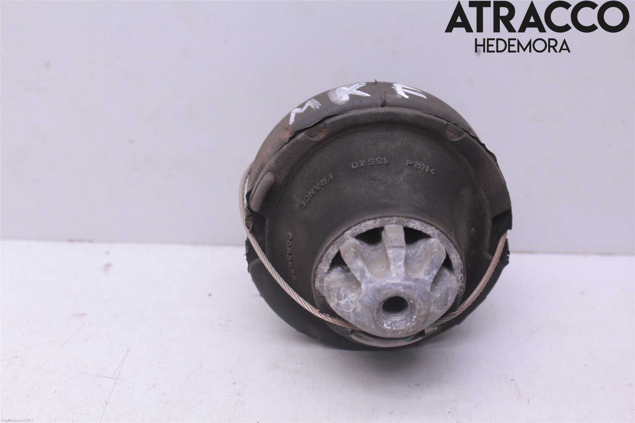 Volvo V70 05-08 Motor Feste Gummi