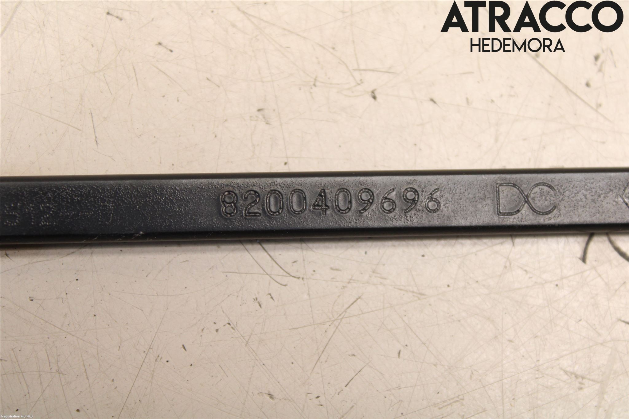 Mercedes-Benz MB CITAN (W415) 13-21 Viskerarm-Armer Frontrute
