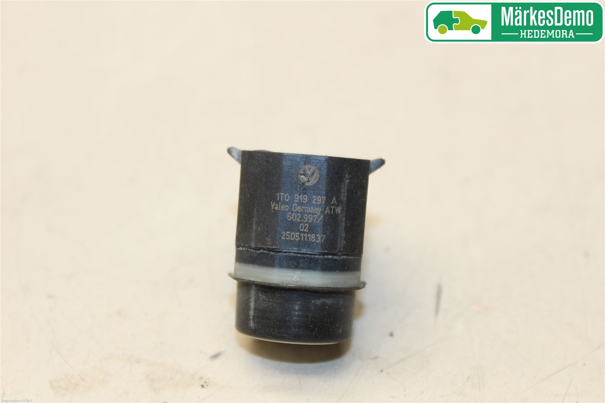 Skoda SUPERB 09-15 Sensor Parkering Front