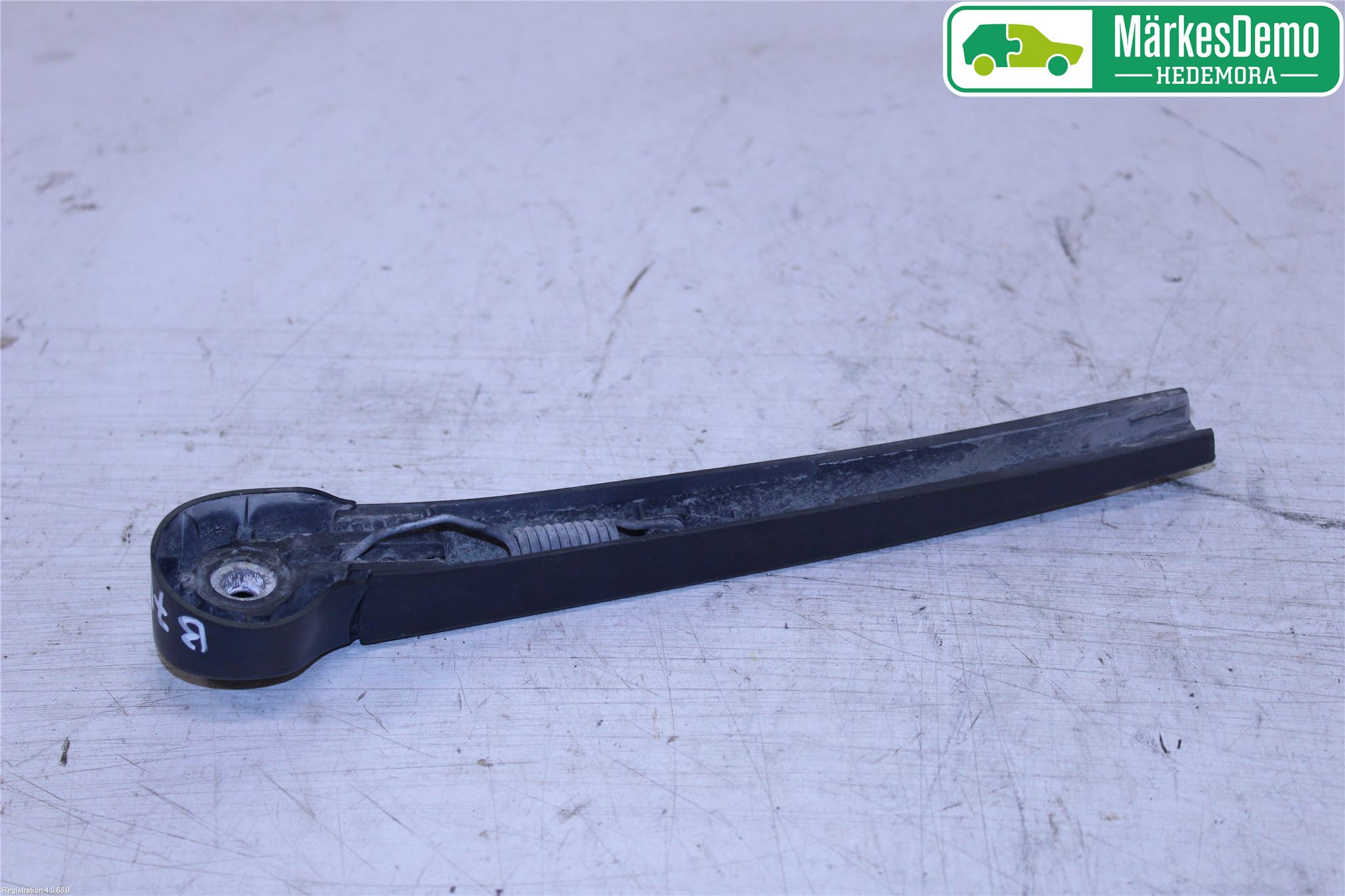 Volkswagen VW PASSAT 15-19 Viskerarm Bakrute