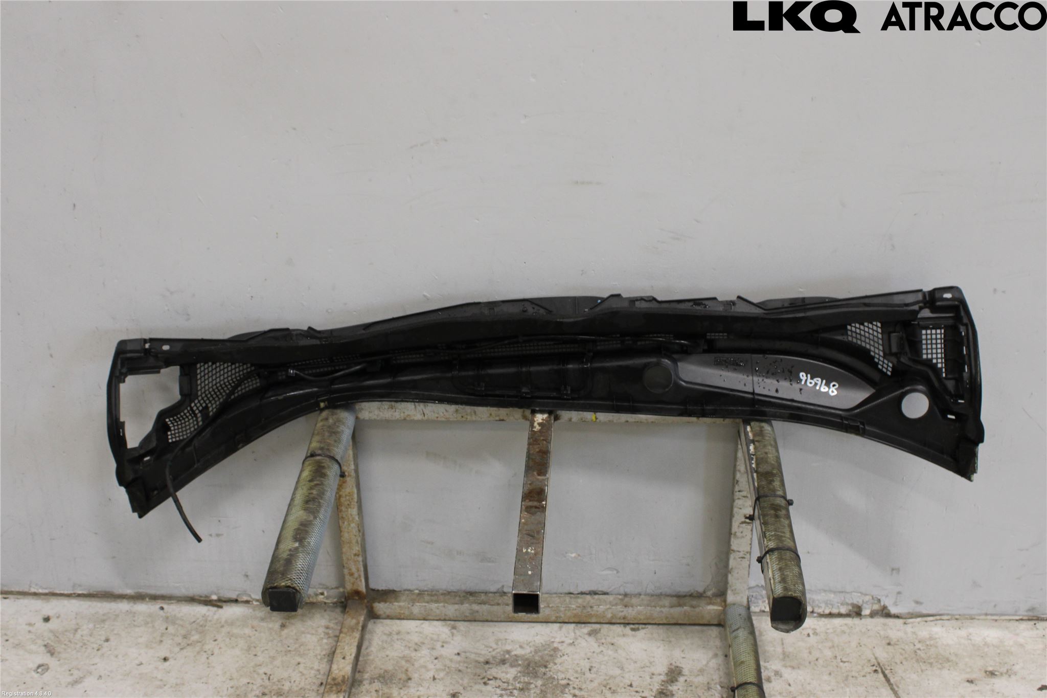 Nissan LEAF 11-17 Visker Deksel-Grill-Under Frr