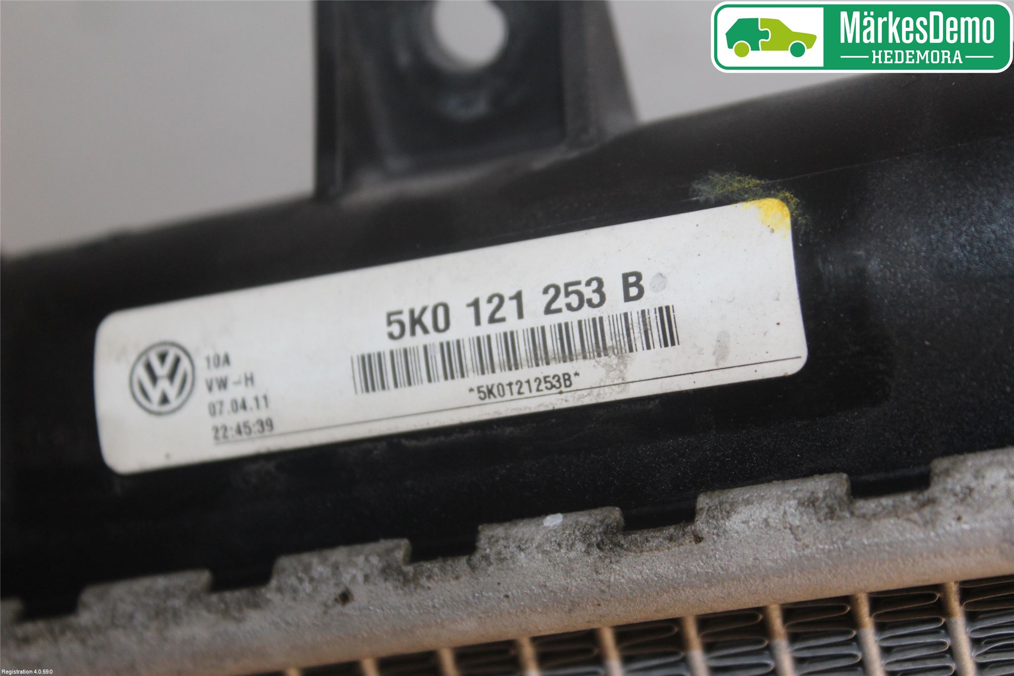 Volkswagen VW PASSAT 11-14 Radiator Manuell
