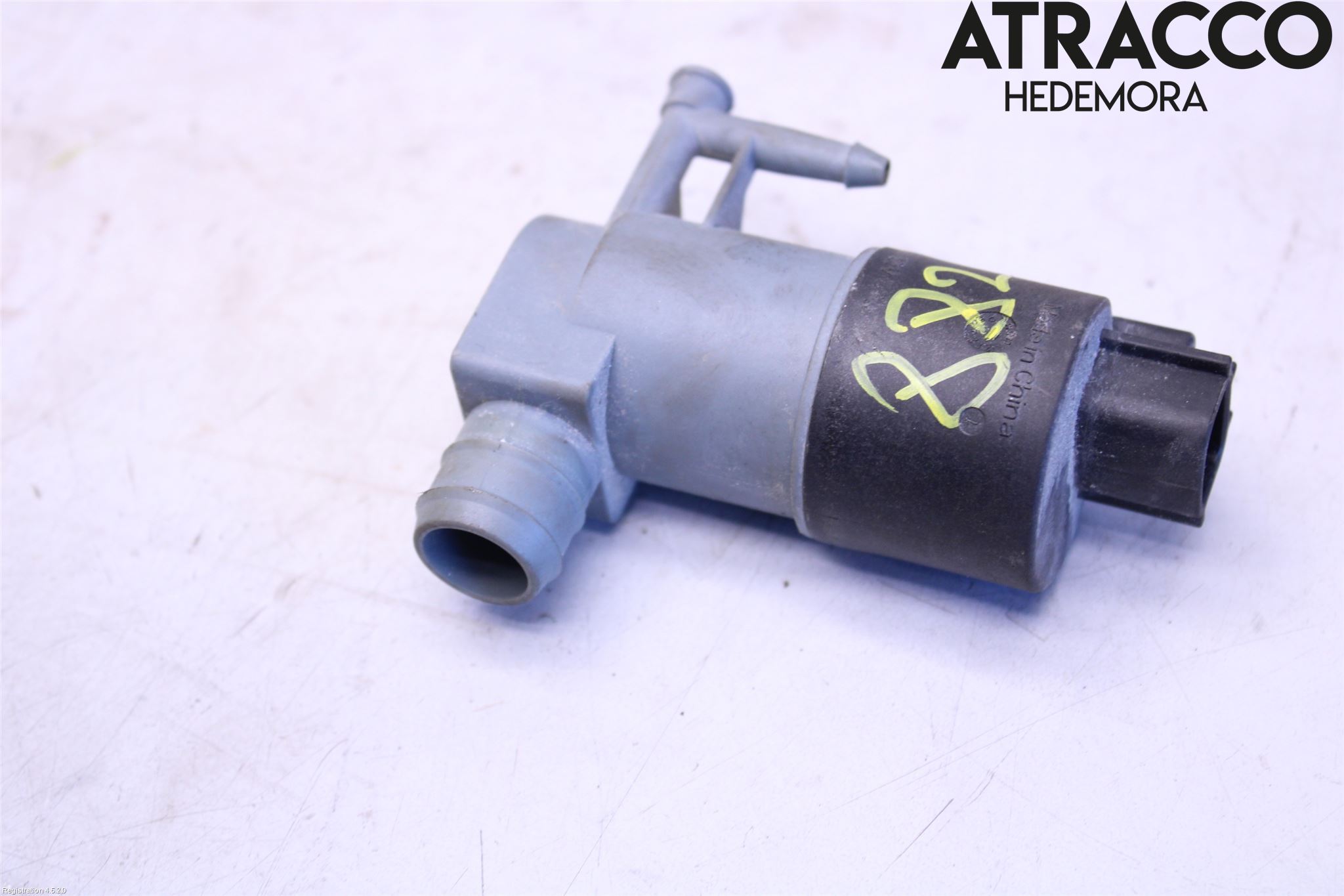 Toyota YARIS XP130 12-14 Spylerpumpe Frontrute