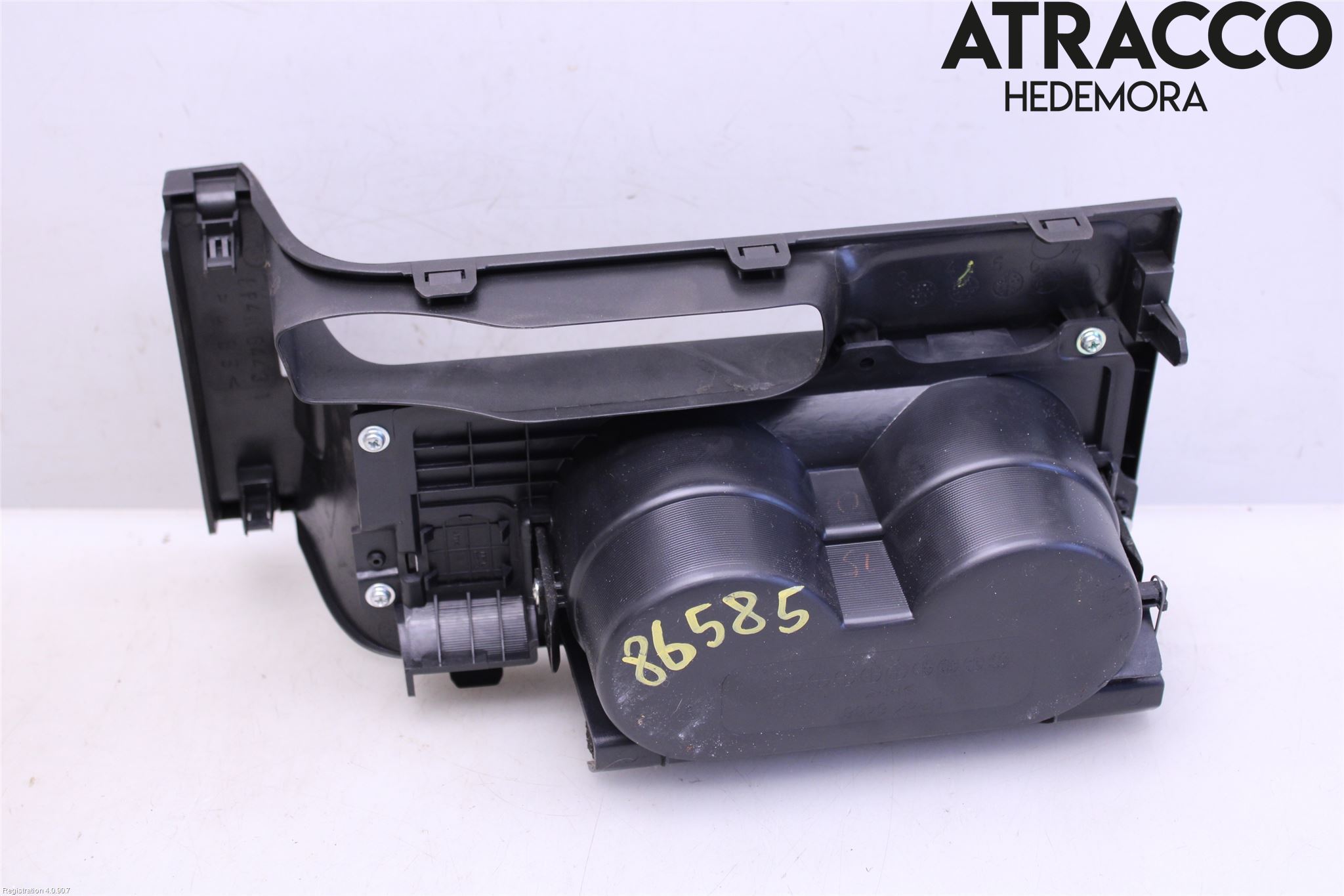 Mazda 3 I 07-08 Innr Koppholder
