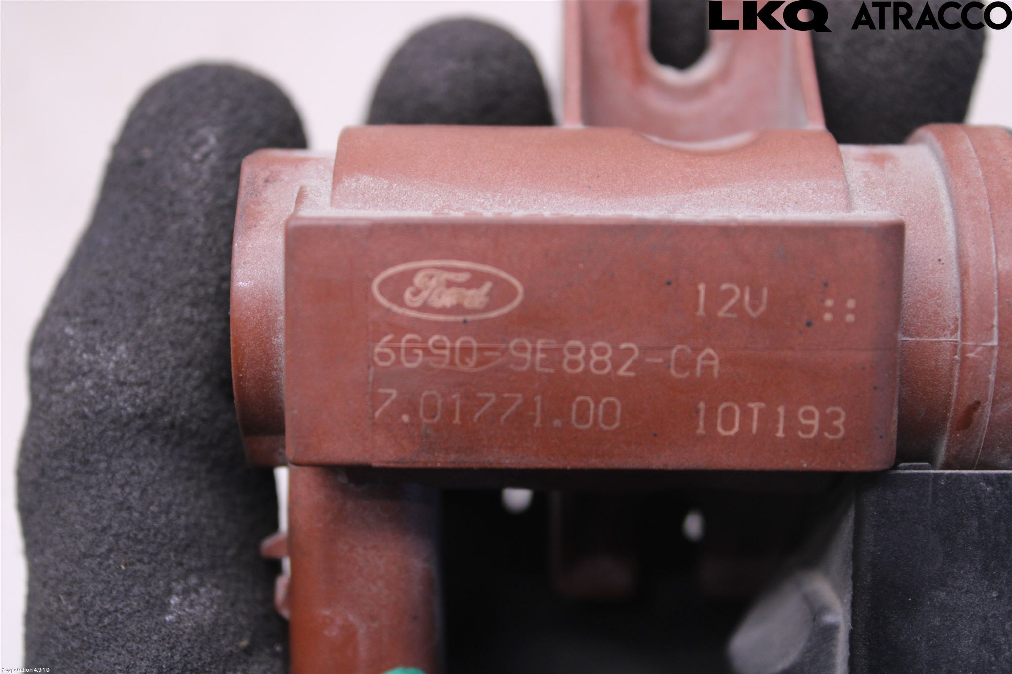 Ford MONDEO 07-15 Vacuumventil