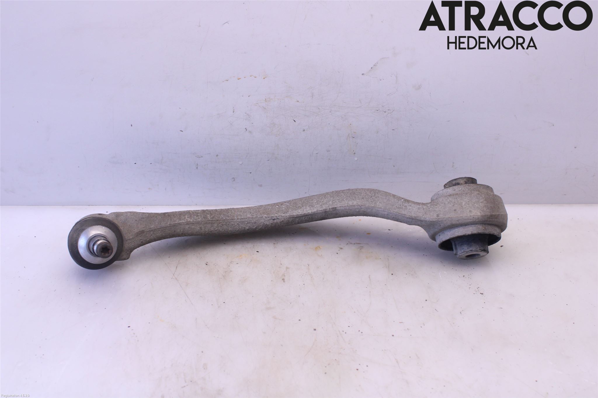 BMW 5 F10/F11/F18 09-17 Bærearm Foran Venstre Nedre