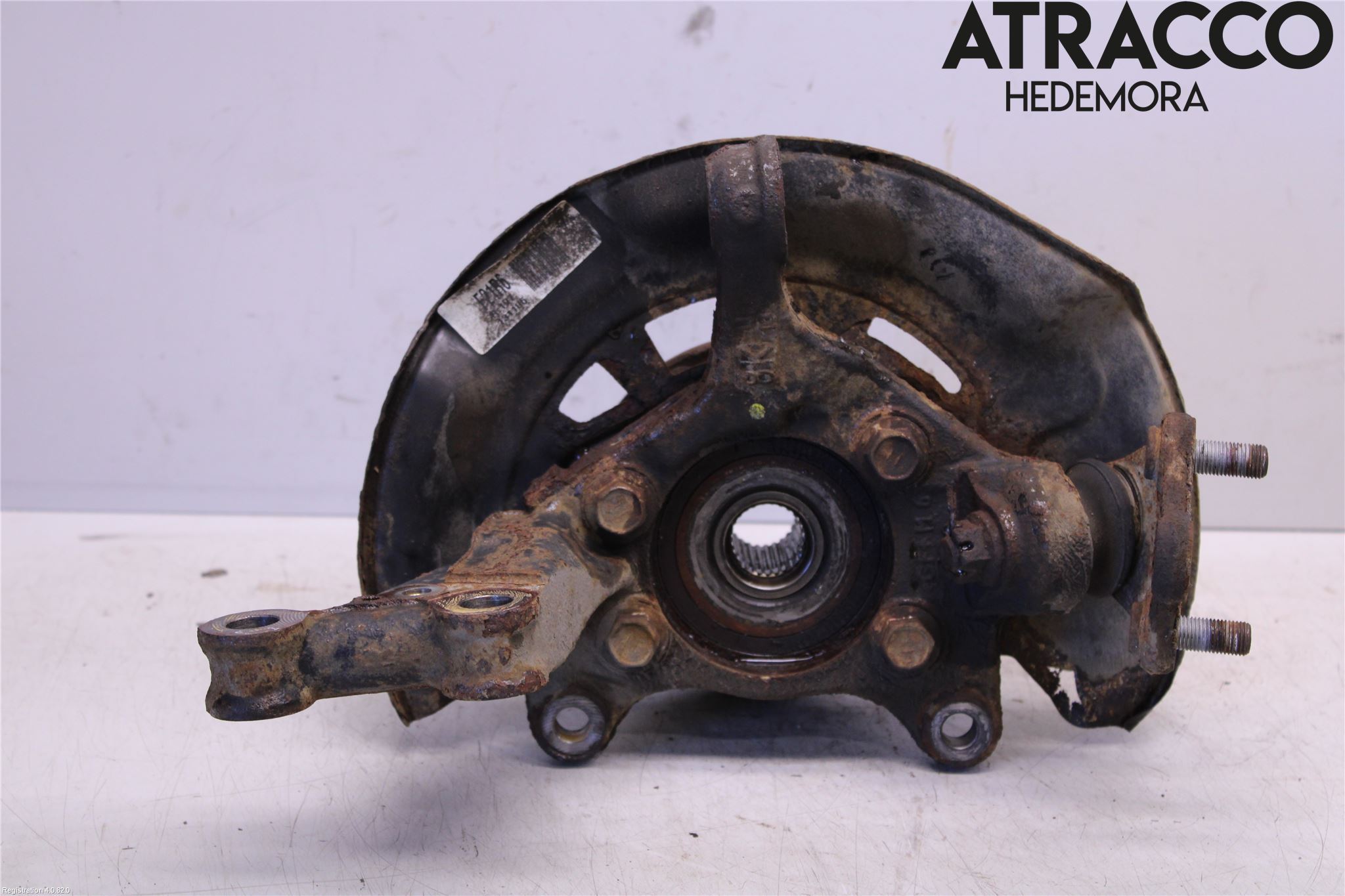 Toyota AVENSIS 09-15 Spindel Hf