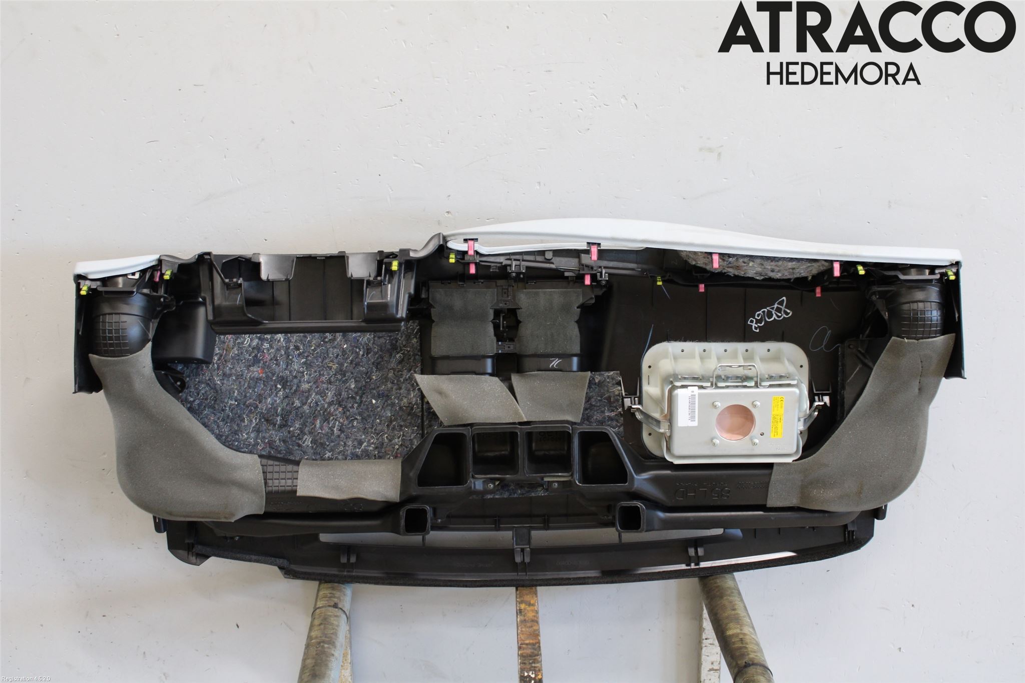 Toyota YARIS XP130 12-14 Dashbord