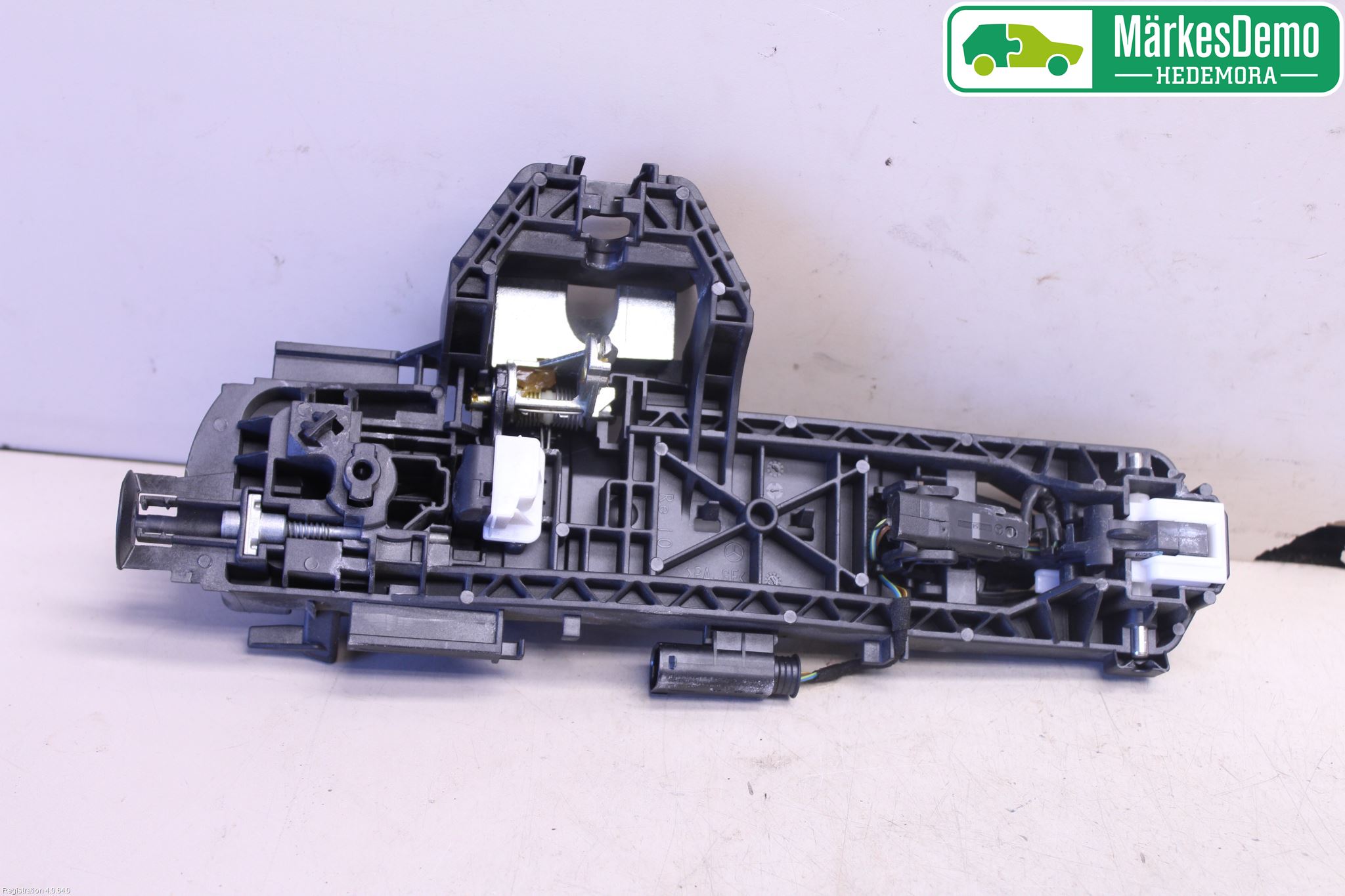 Mercedes-Benz MB E-KLASS (W212) 09-16 Dørhandtak Ytre Høyre