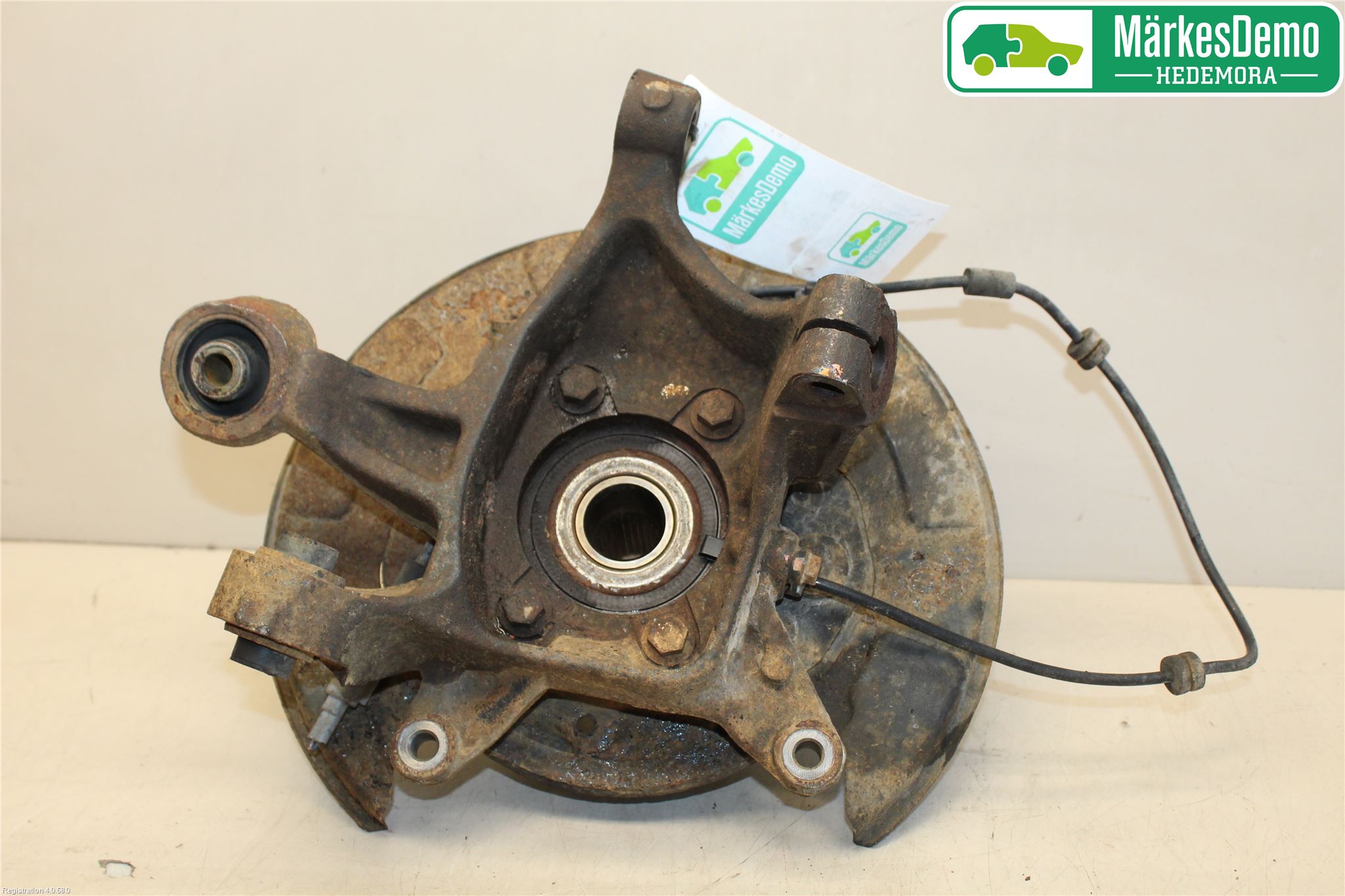 Subaru FORESTER SH  08-13 Spindel Hb