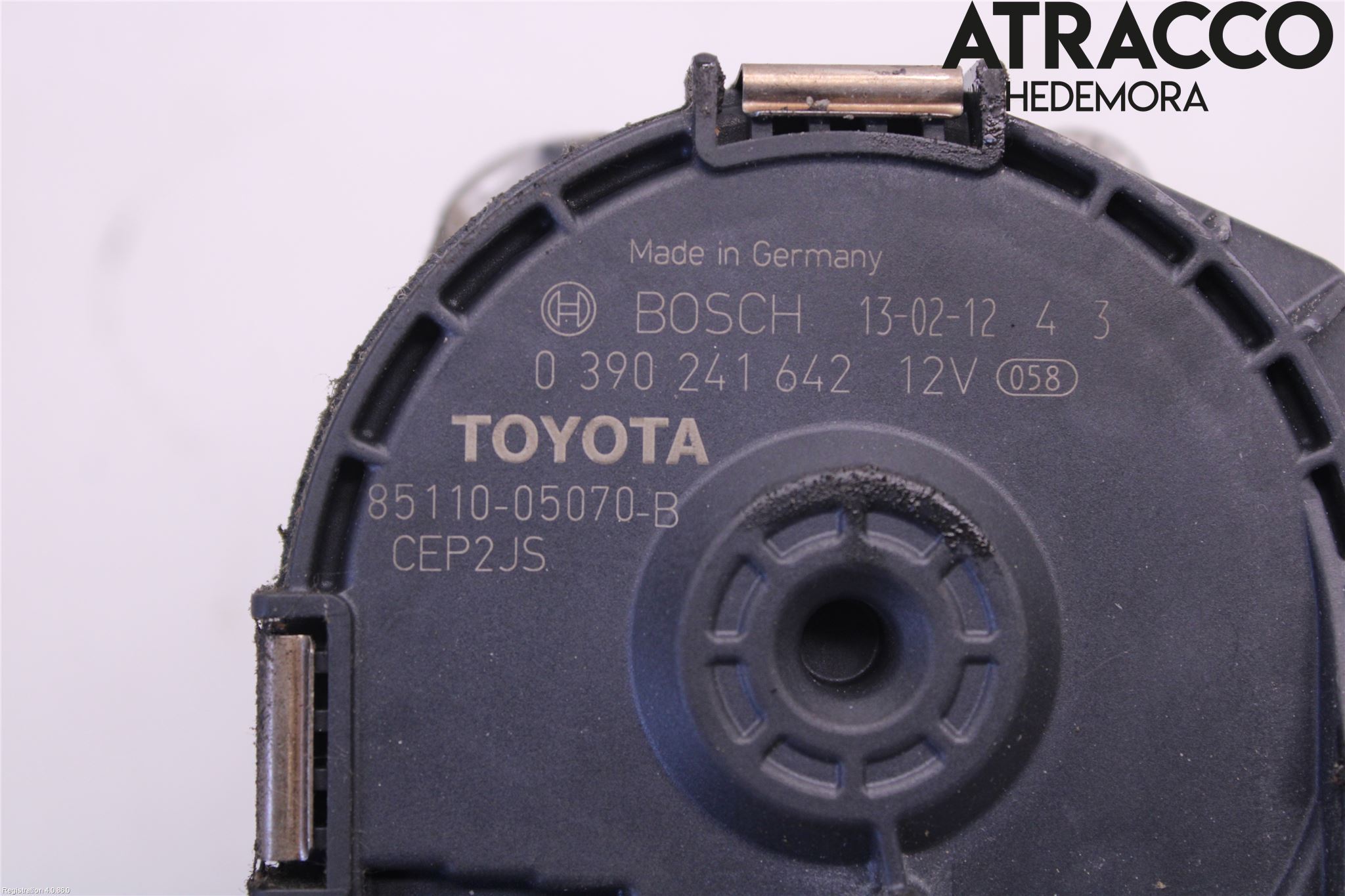 Toyota AVENSIS 09-15 Viskermotor Frontrute