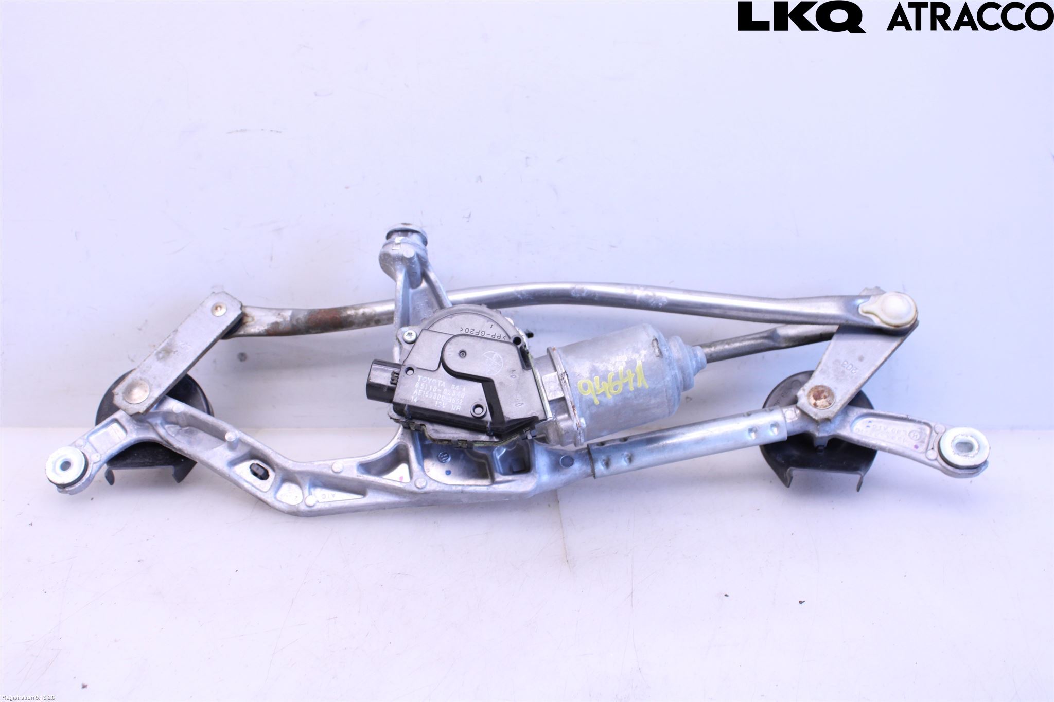 Toyota AURIS 13-19 Viskermotor Frontrute