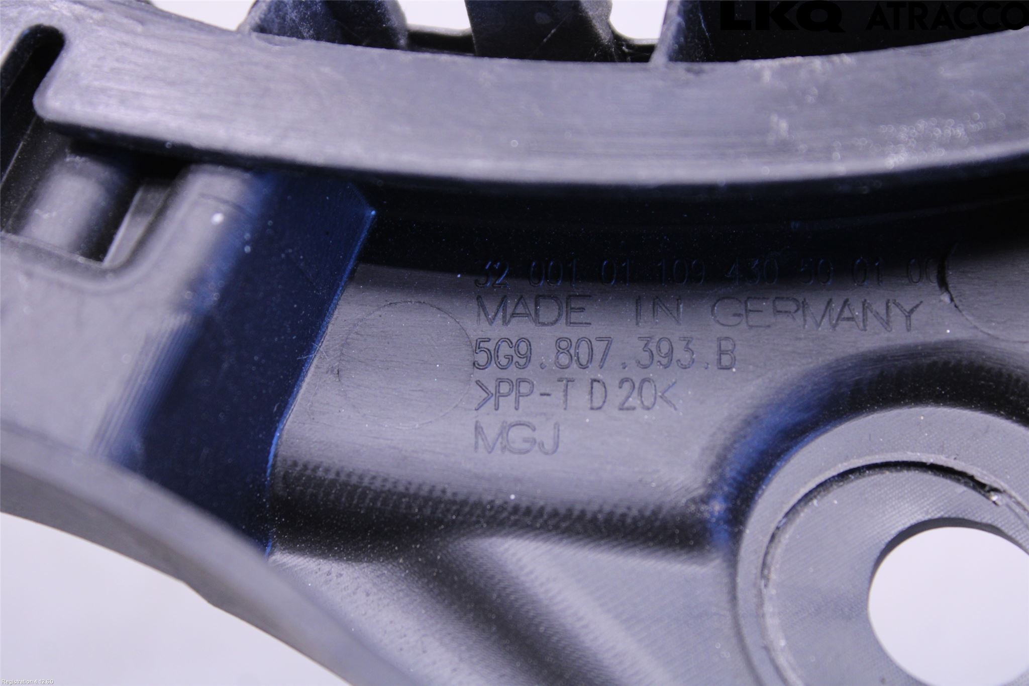Volkswagen VW GOLF / E-GOLF VII 13-20 Støtfangerfeste Bak Venstre